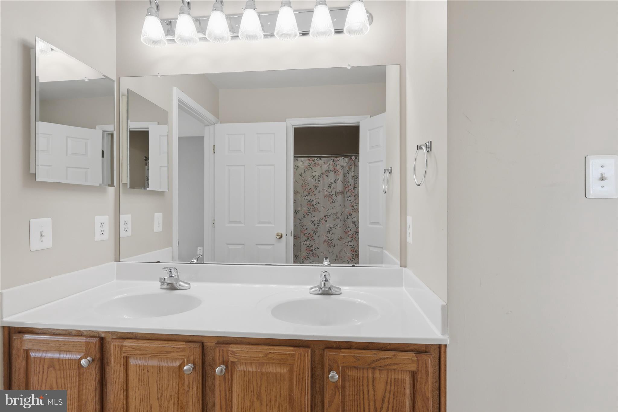 FLETCHER'S GROVE - Residential