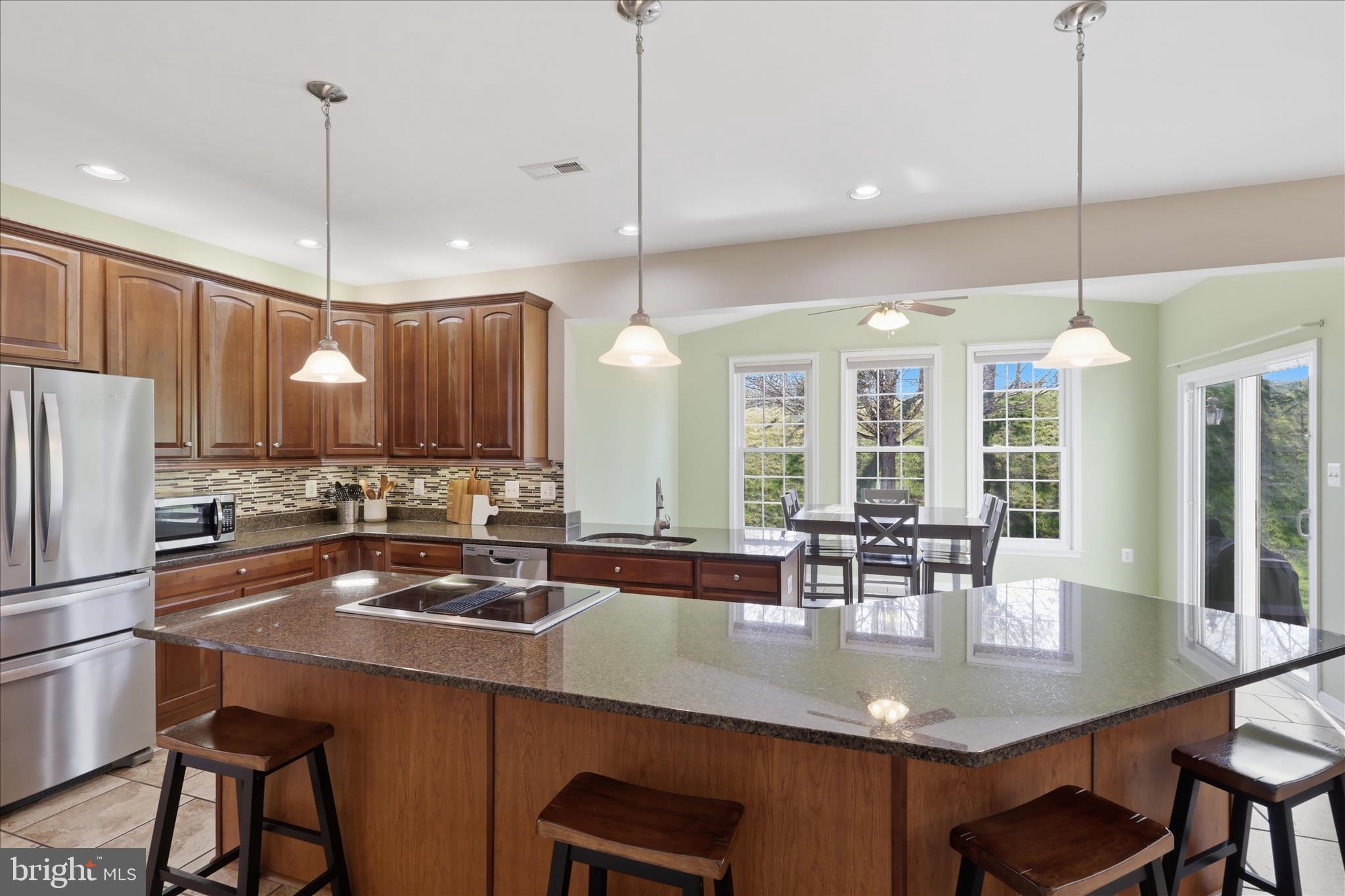 FLETCHER'S GROVE - Residential