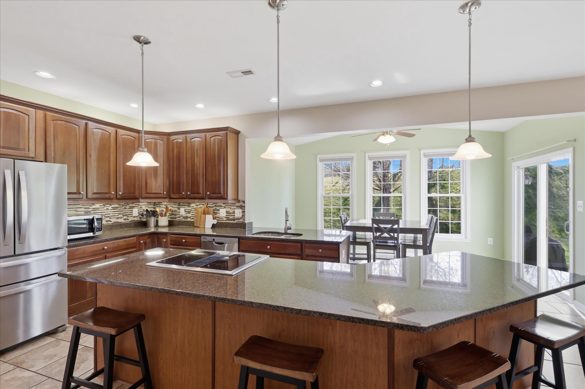 FLETCHER'S GROVE - Residential