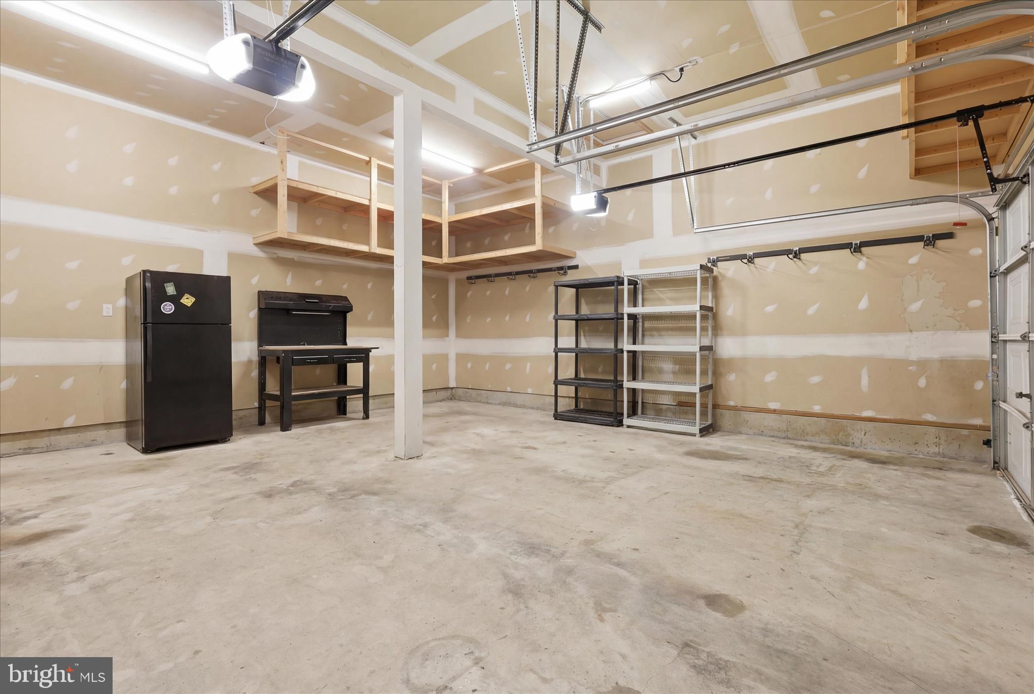 FLETCHER'S GROVE - Residential