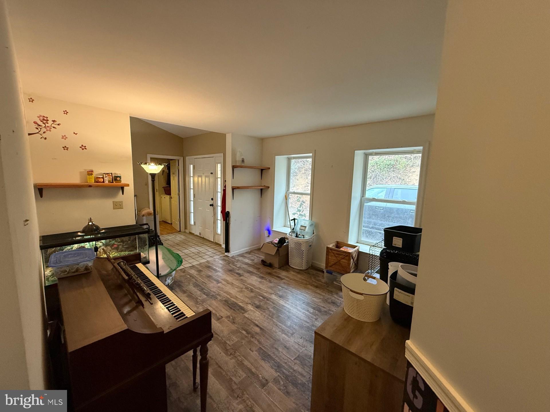 APPLE MT LAKE - Residential