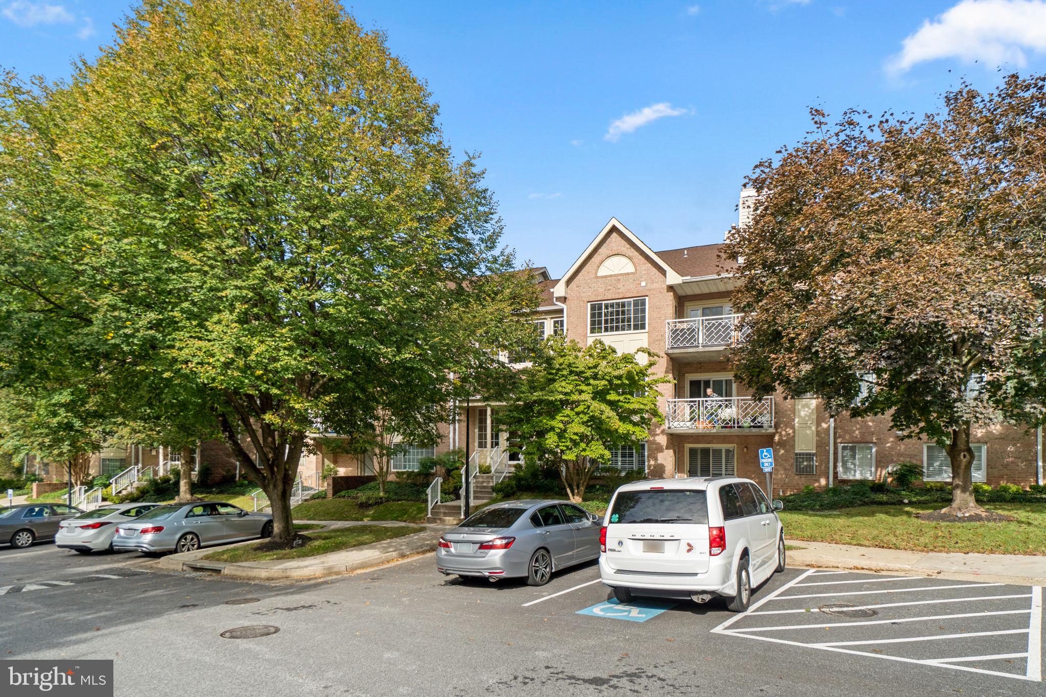 414 ROCKFLEET ROAD 203