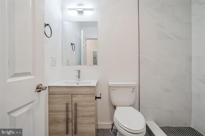 UNIVERSITY CITY - Residential Lease