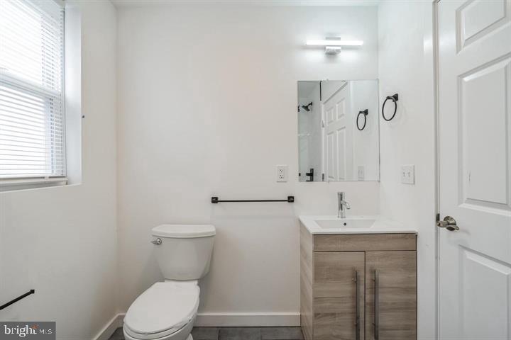 UNIVERSITY CITY - Residential Lease