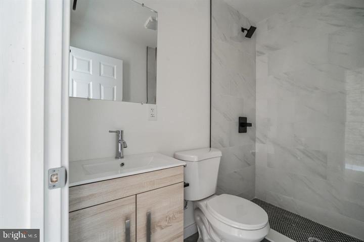 UNIVERSITY CITY - Residential Lease