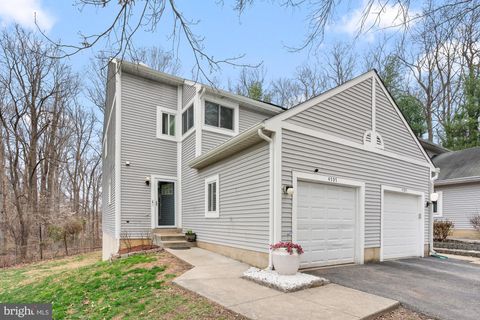 Townhouse For Sale - 4707 Summertime Drive<br/> OXON HILL, MD 20745