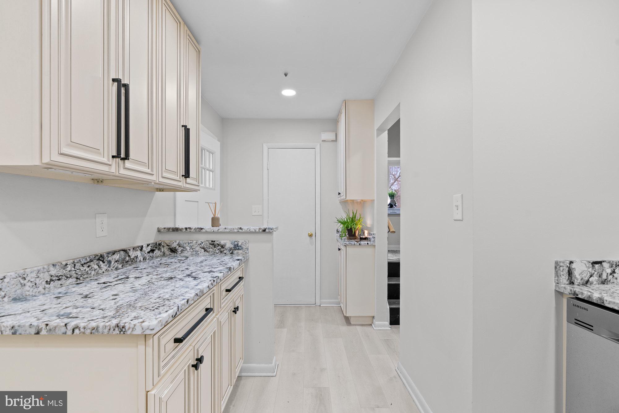 4707 SUMMERTIME DRIVE