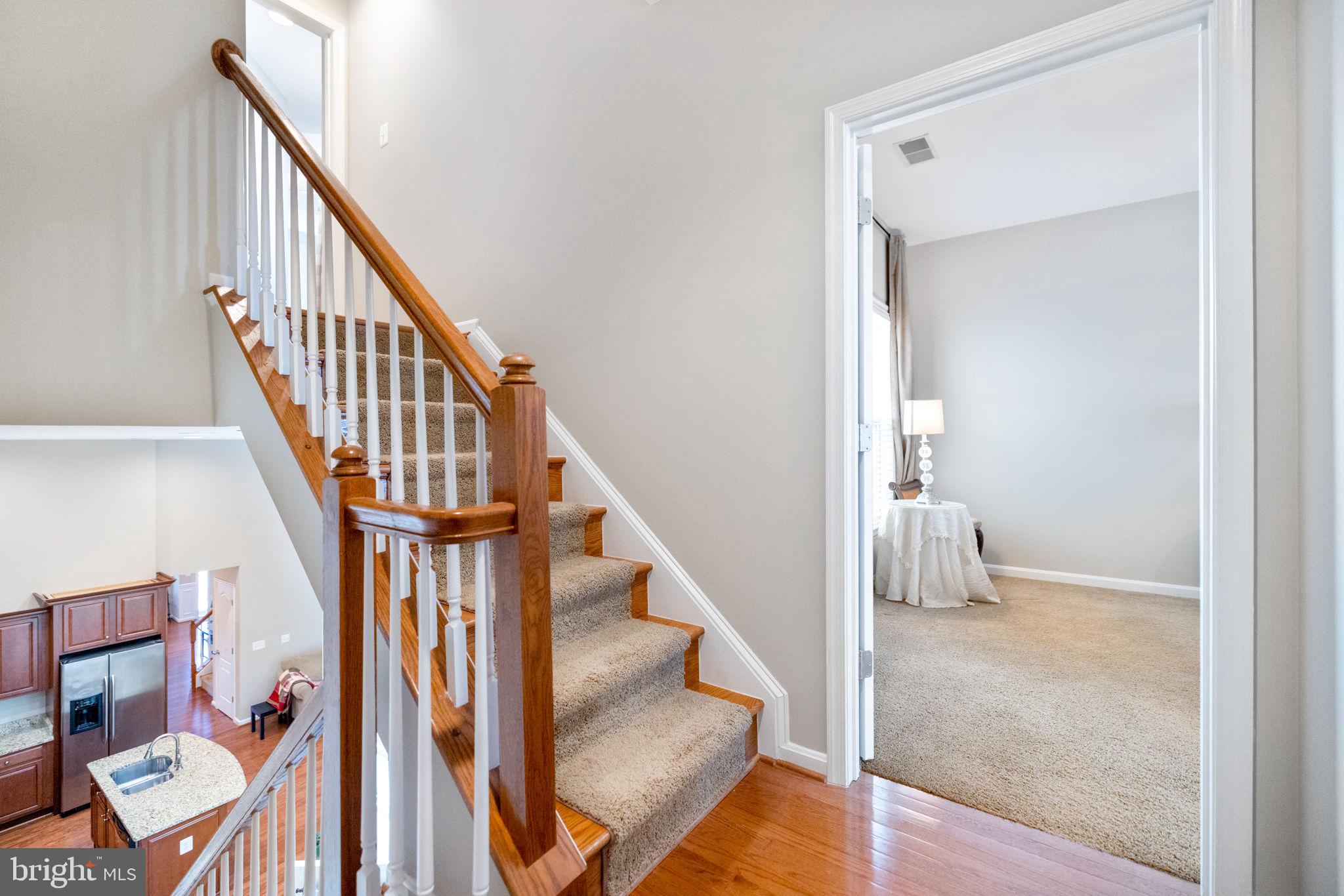 LANSDOWNE TOWN CENTER - Residential