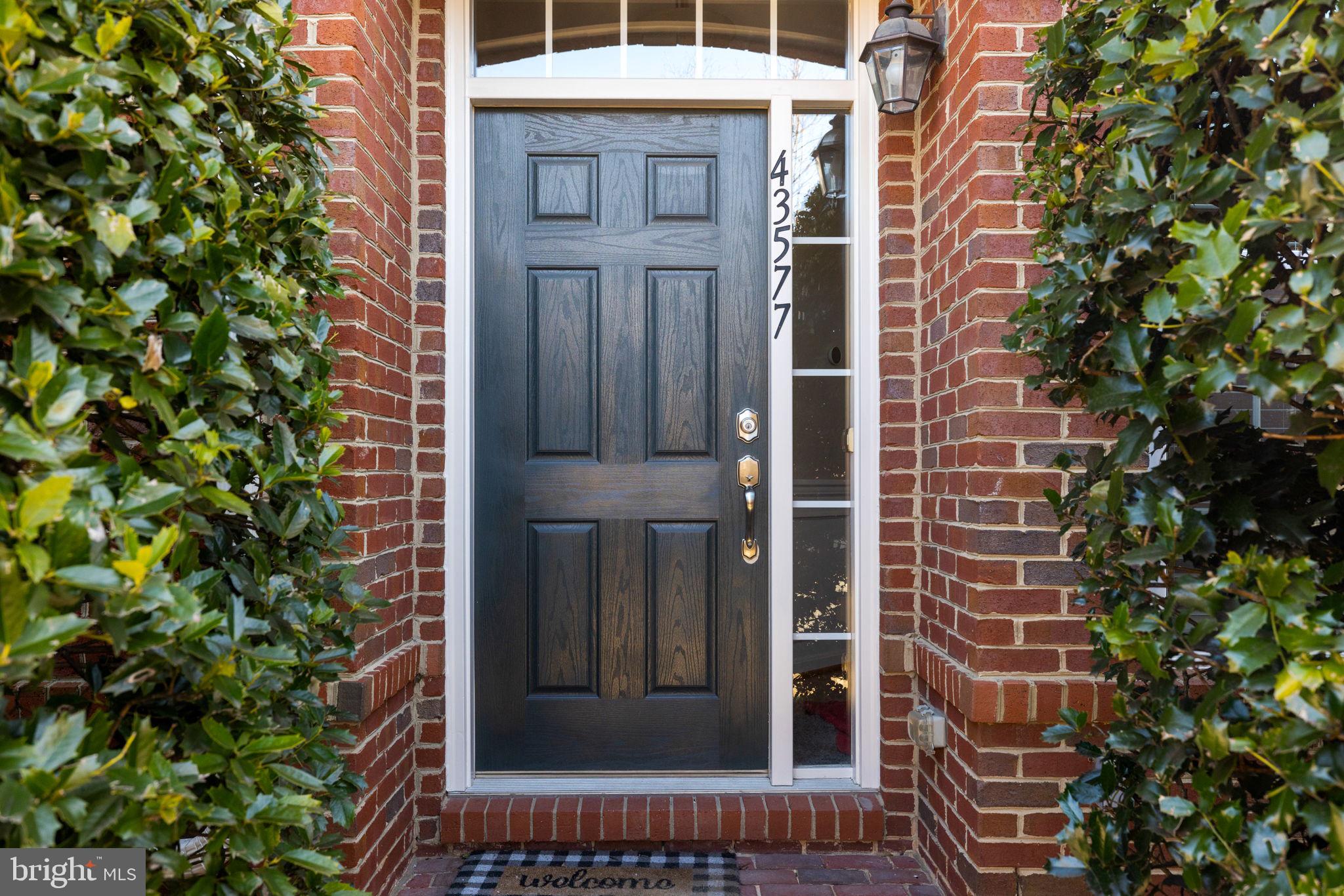 LANSDOWNE TOWN CENTER - Residential