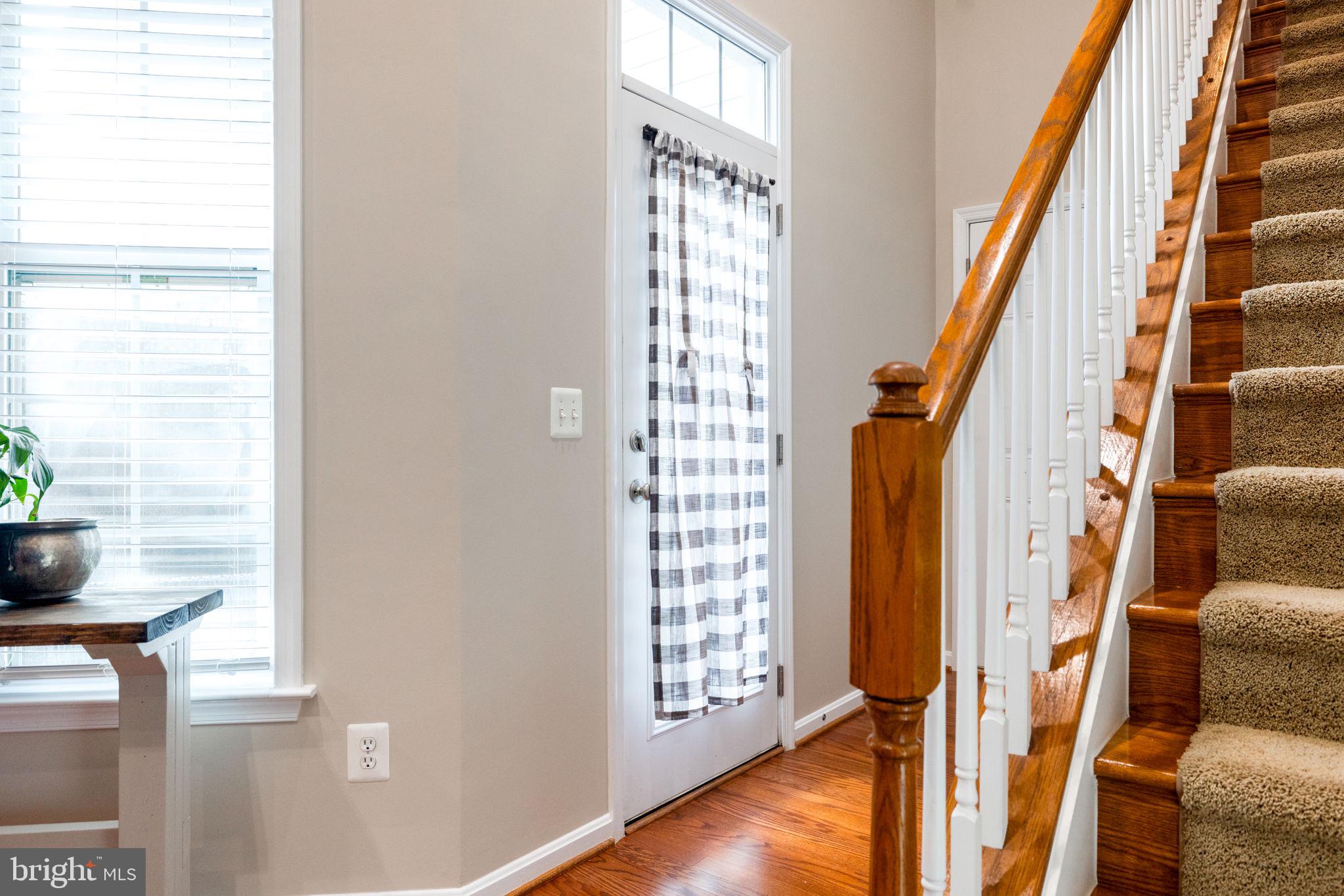 LANSDOWNE TOWN CENTER - Residential