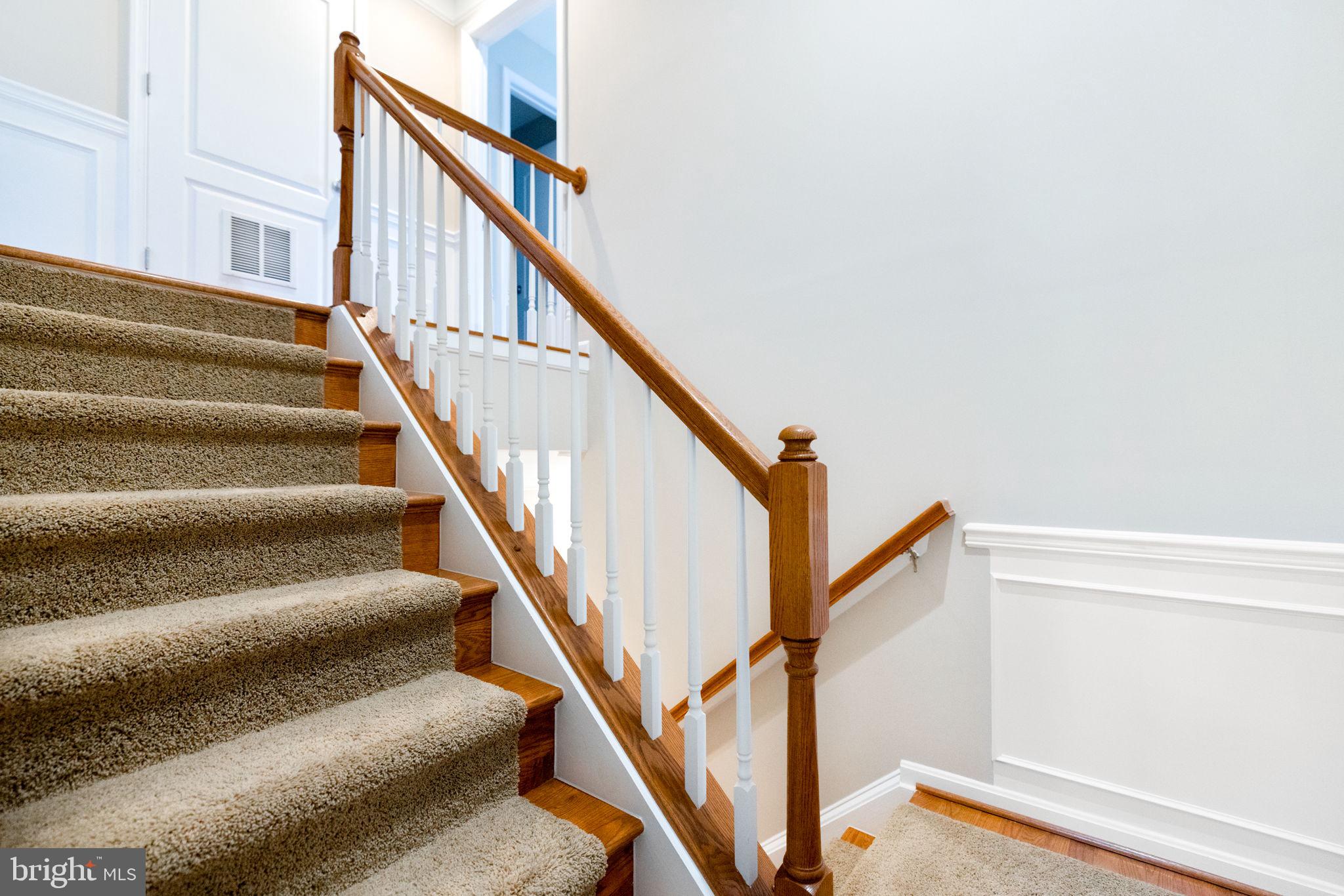 LANSDOWNE TOWN CENTER - Residential