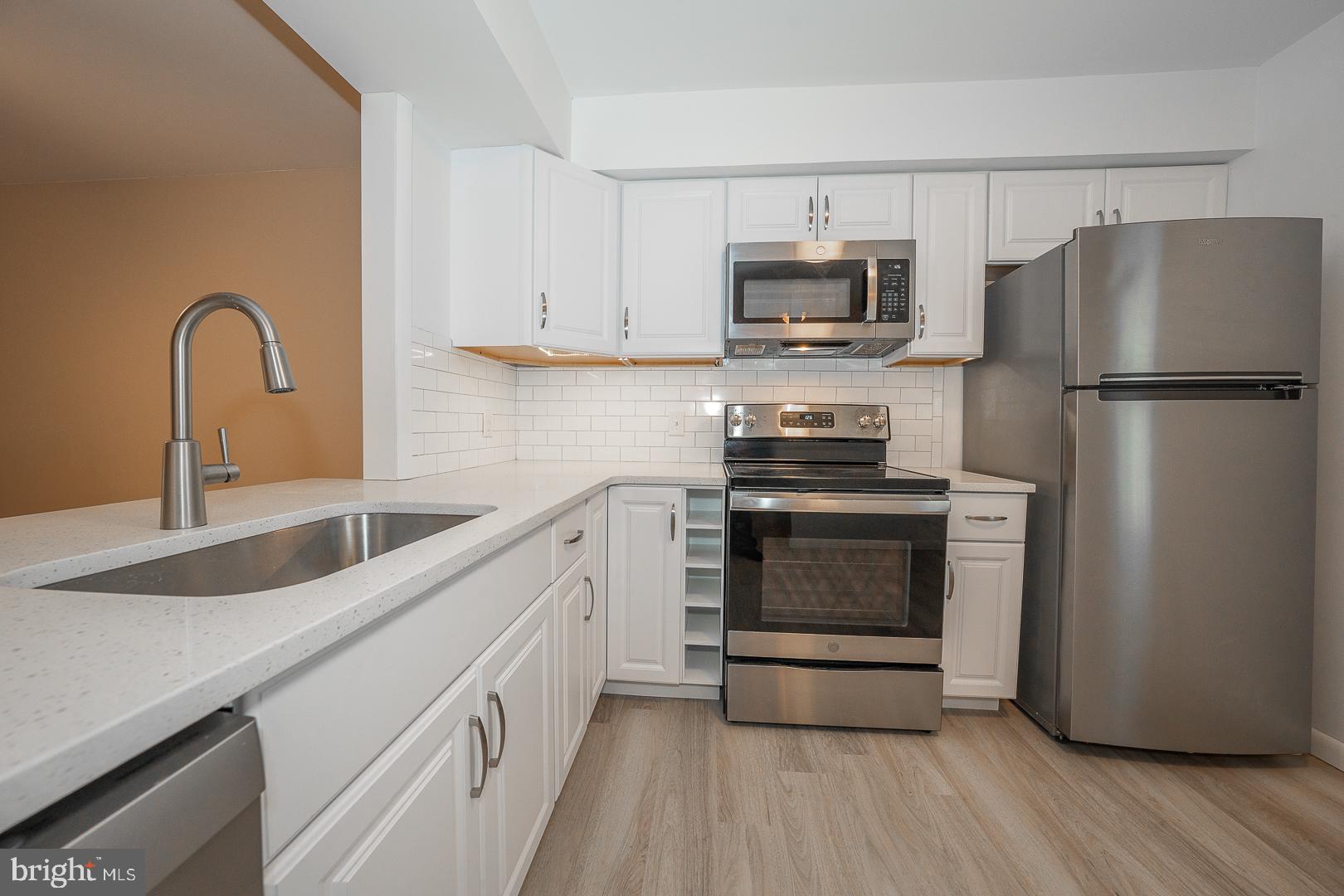 CHESTERBROOK - Residential Lease