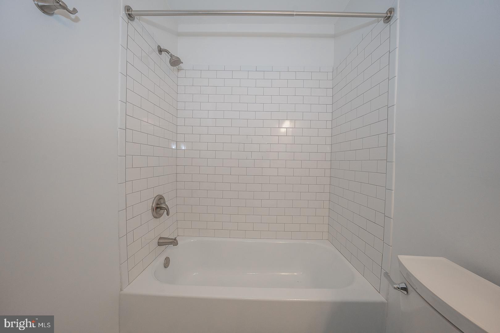 CHESTERBROOK - Residential Lease