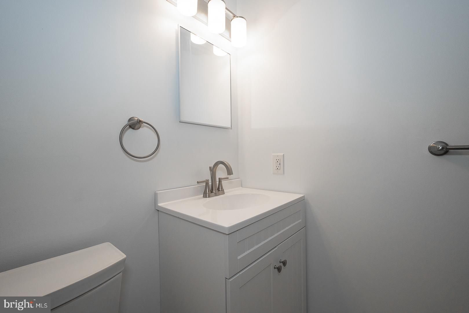 CHESTERBROOK - Residential Lease