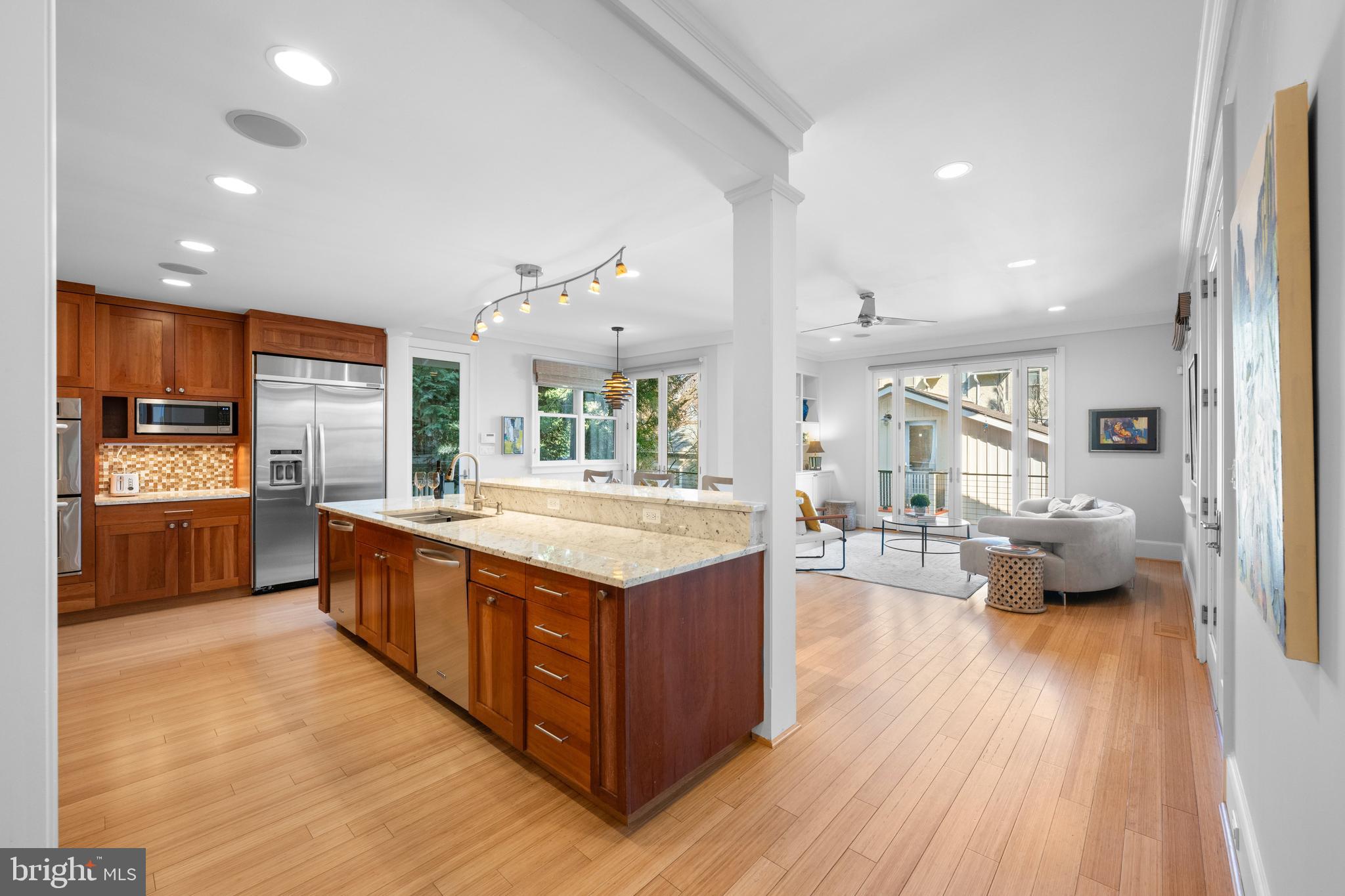 CHEVY CHASE - Residential