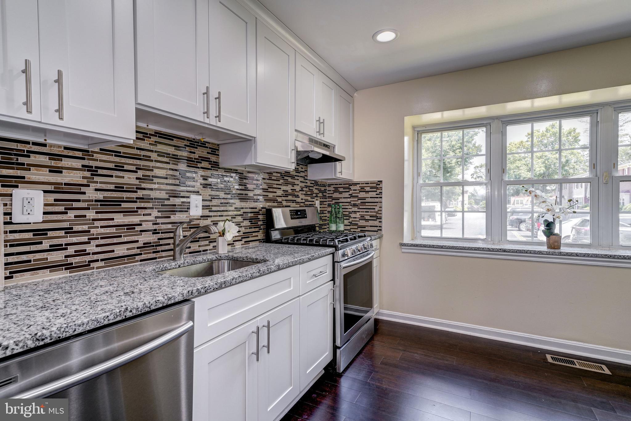 PINEWOOD GREENS - Residential