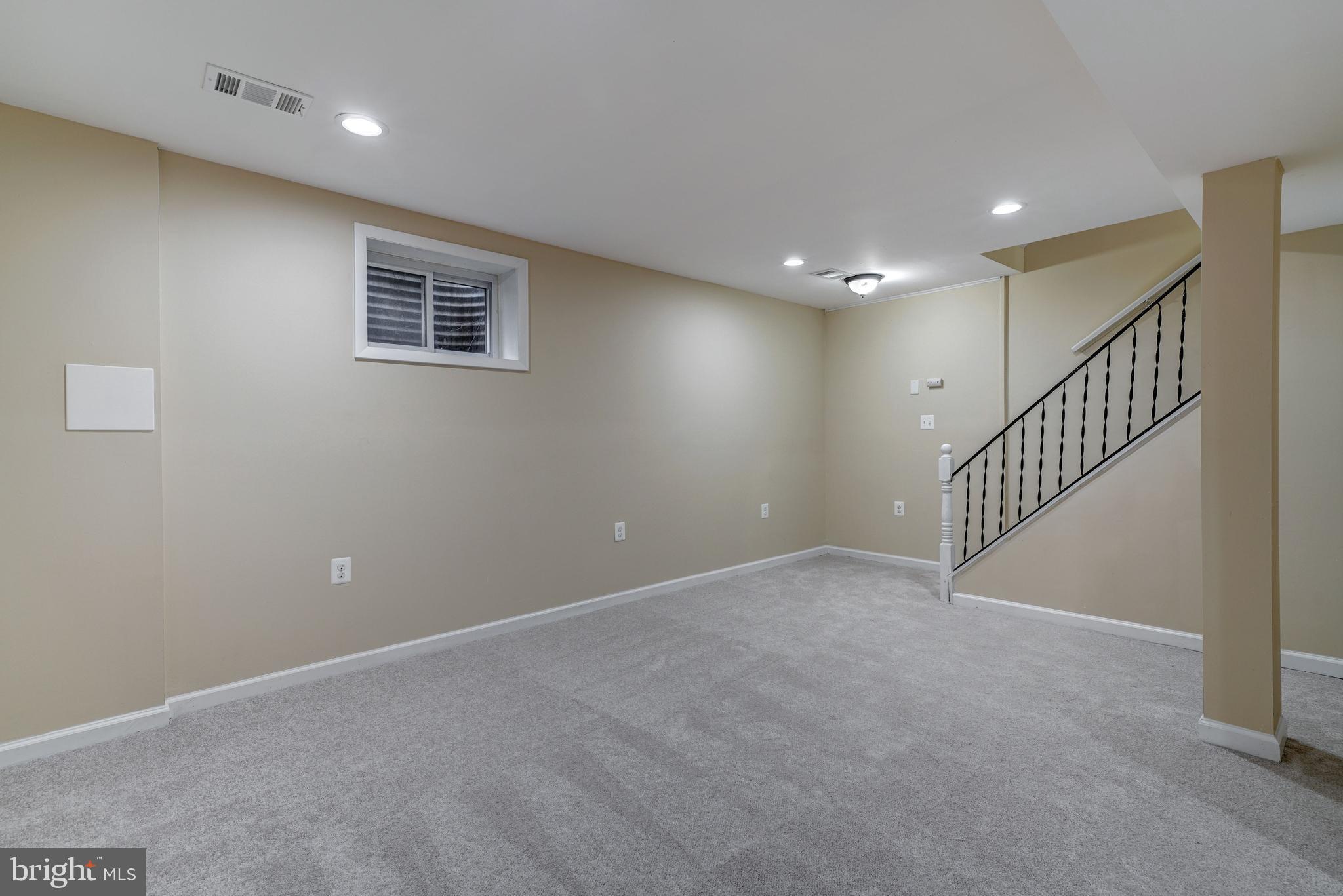 PINEWOOD GREENS - Residential