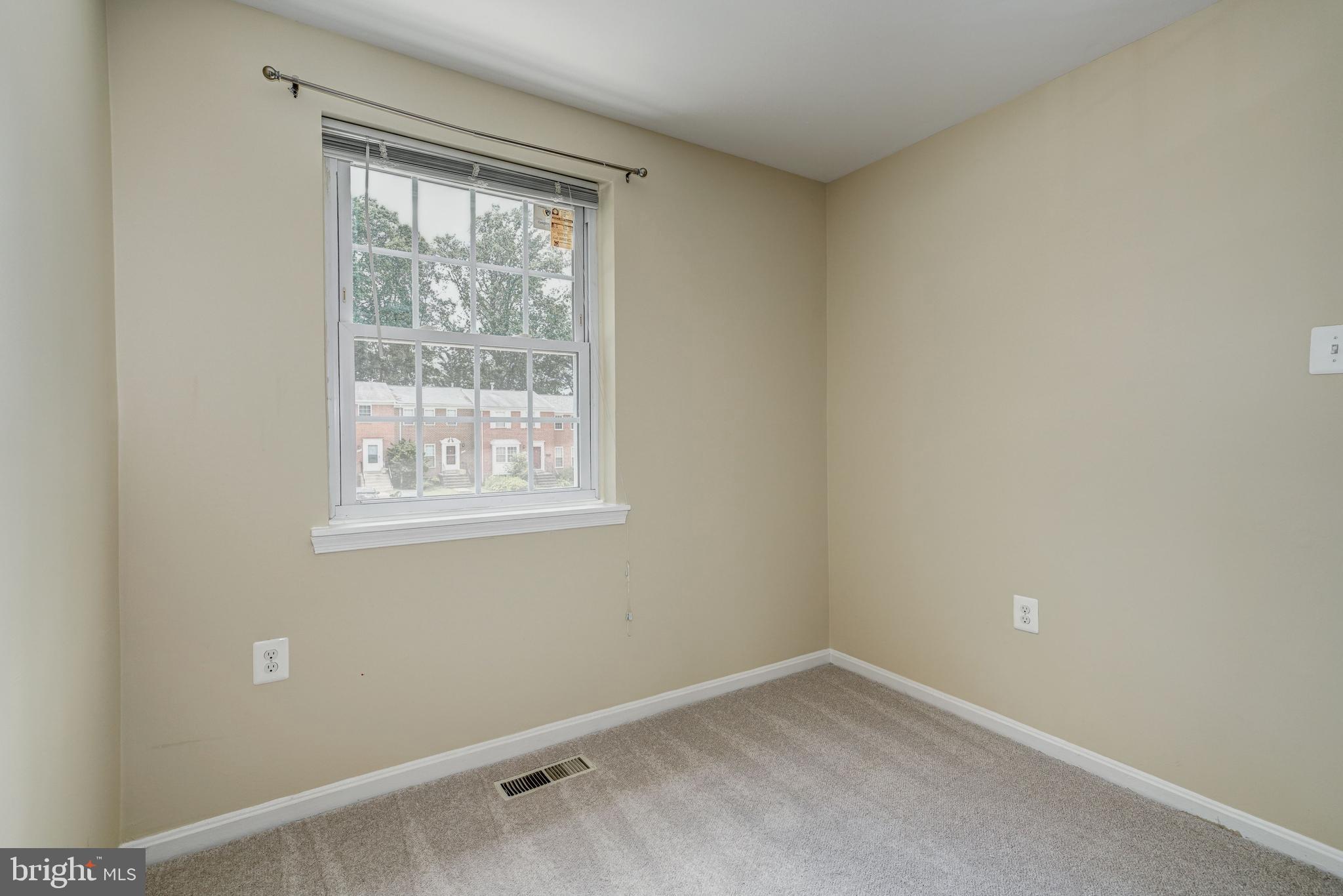 PINEWOOD GREENS - Residential