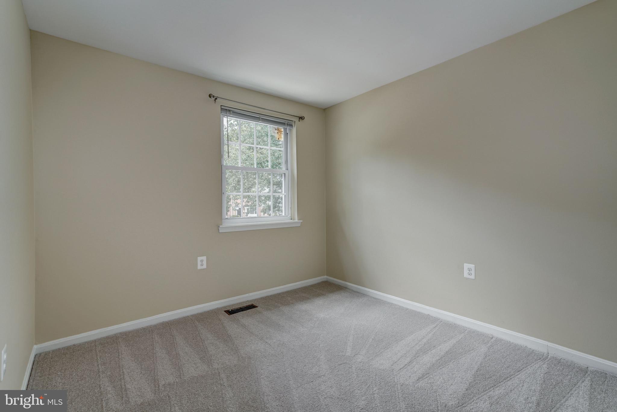 PINEWOOD GREENS - Residential