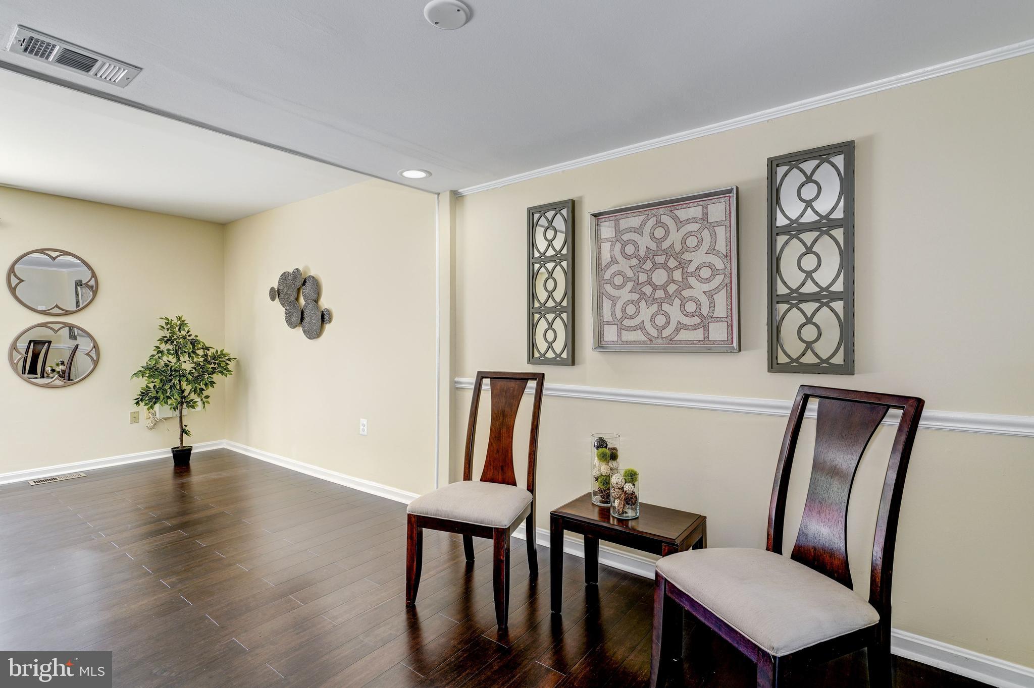 PINEWOOD GREENS - Residential