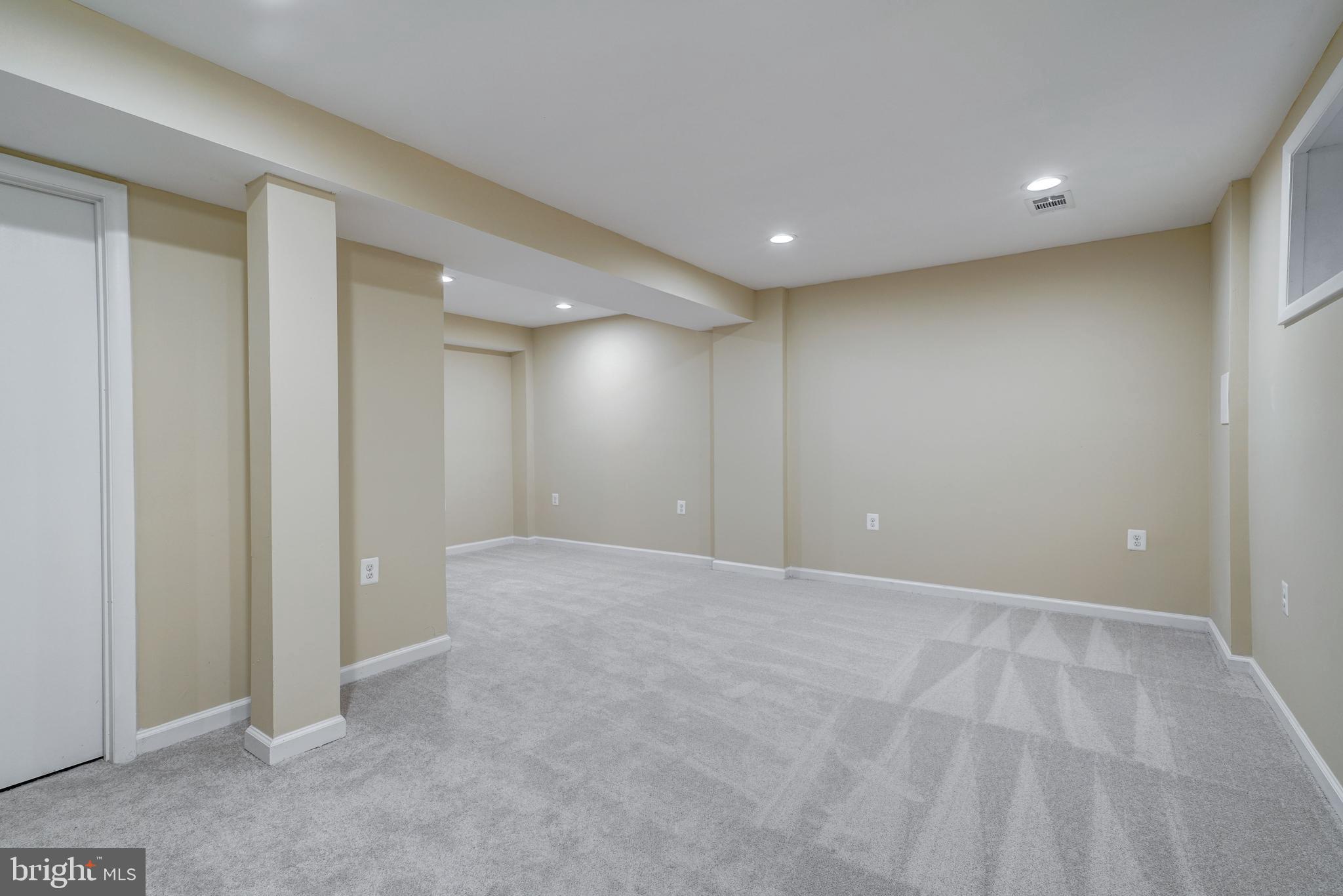PINEWOOD GREENS - Residential