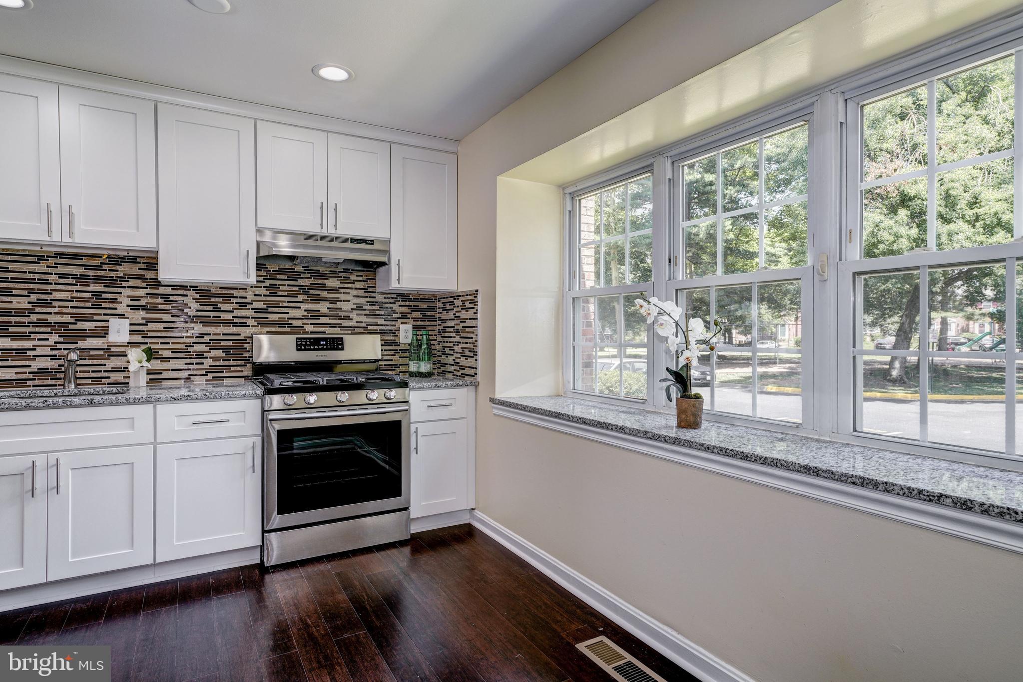 PINEWOOD GREENS - Residential