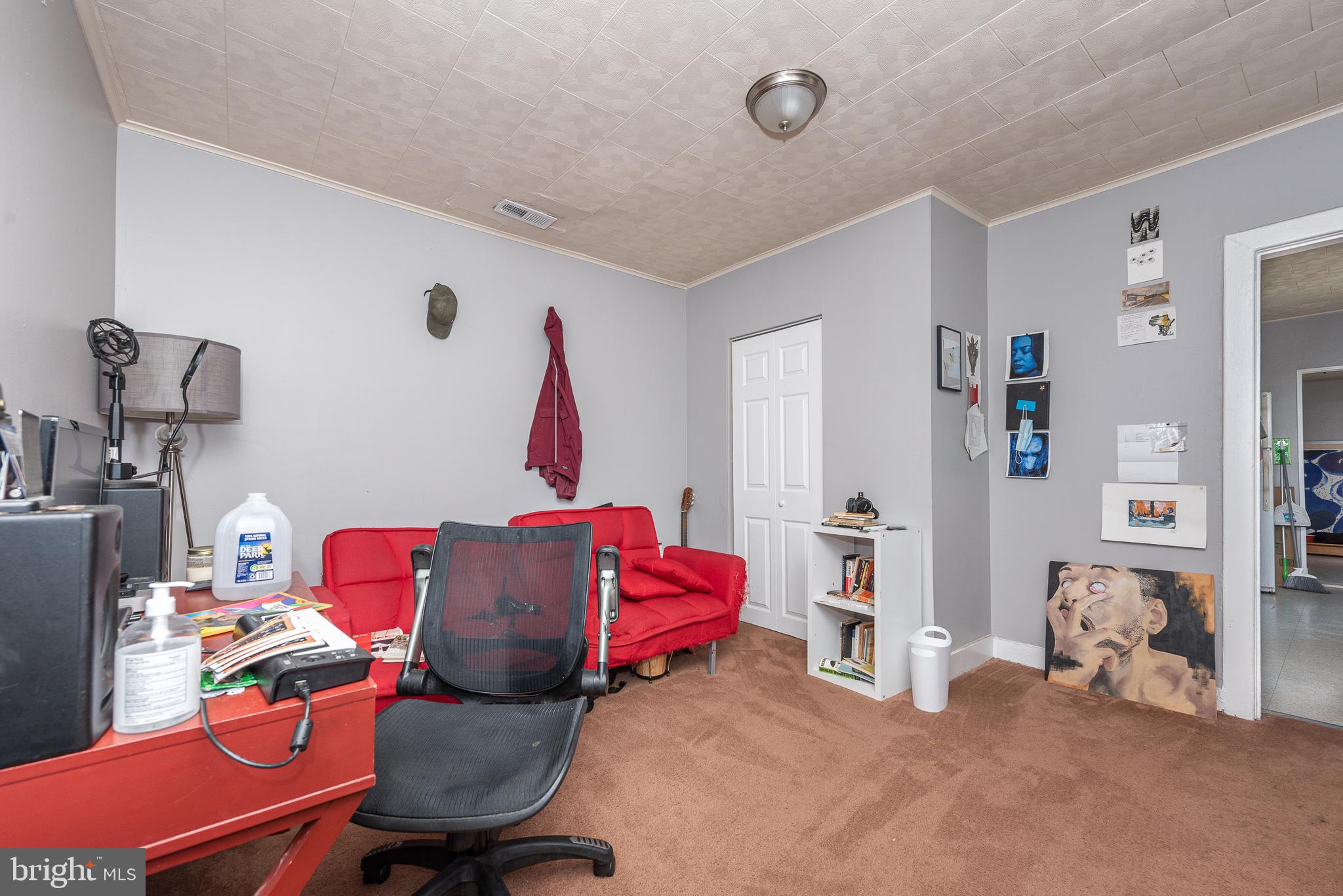 HIGHLANDTOWN - Residential Income