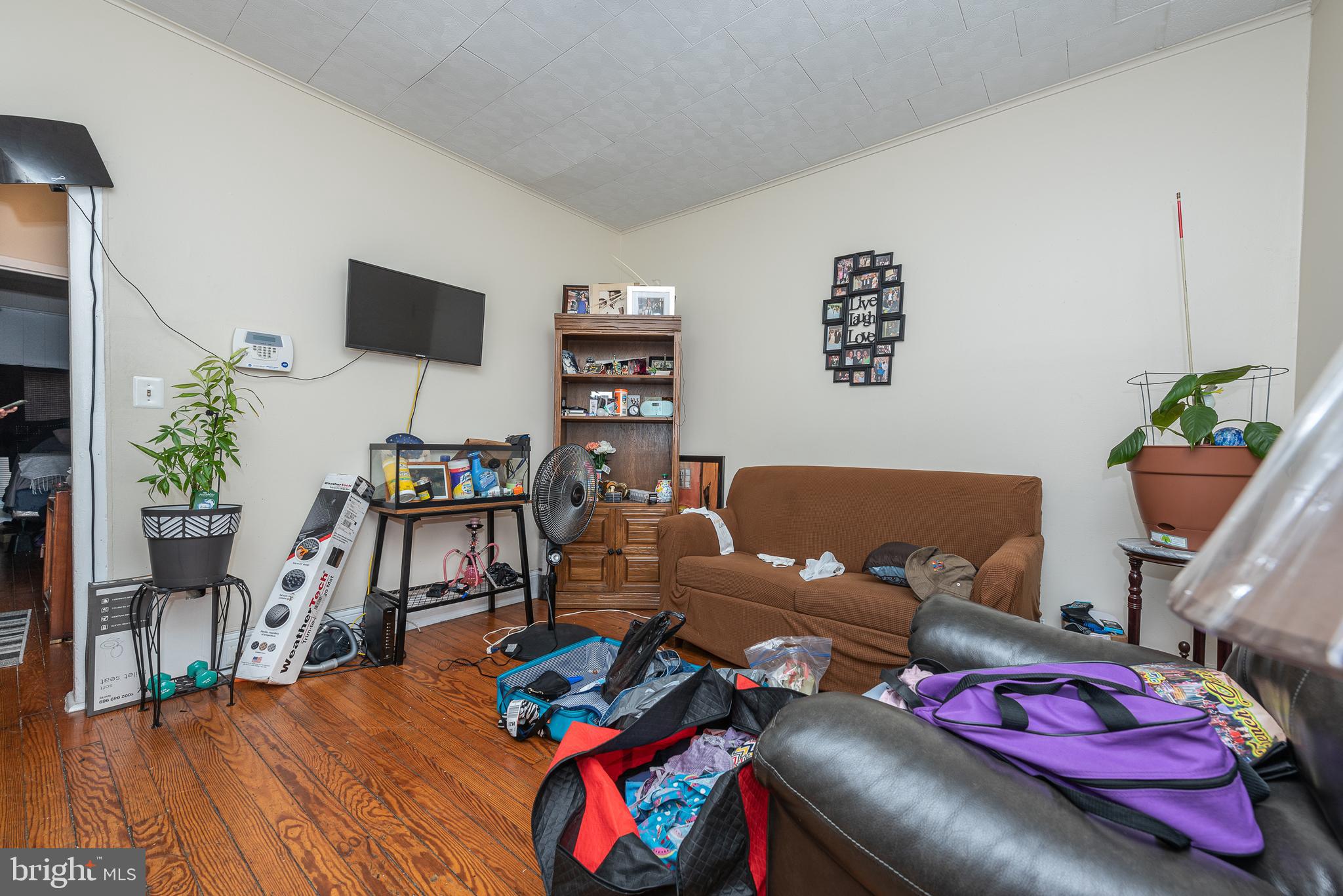 HIGHLANDTOWN - Residential Income