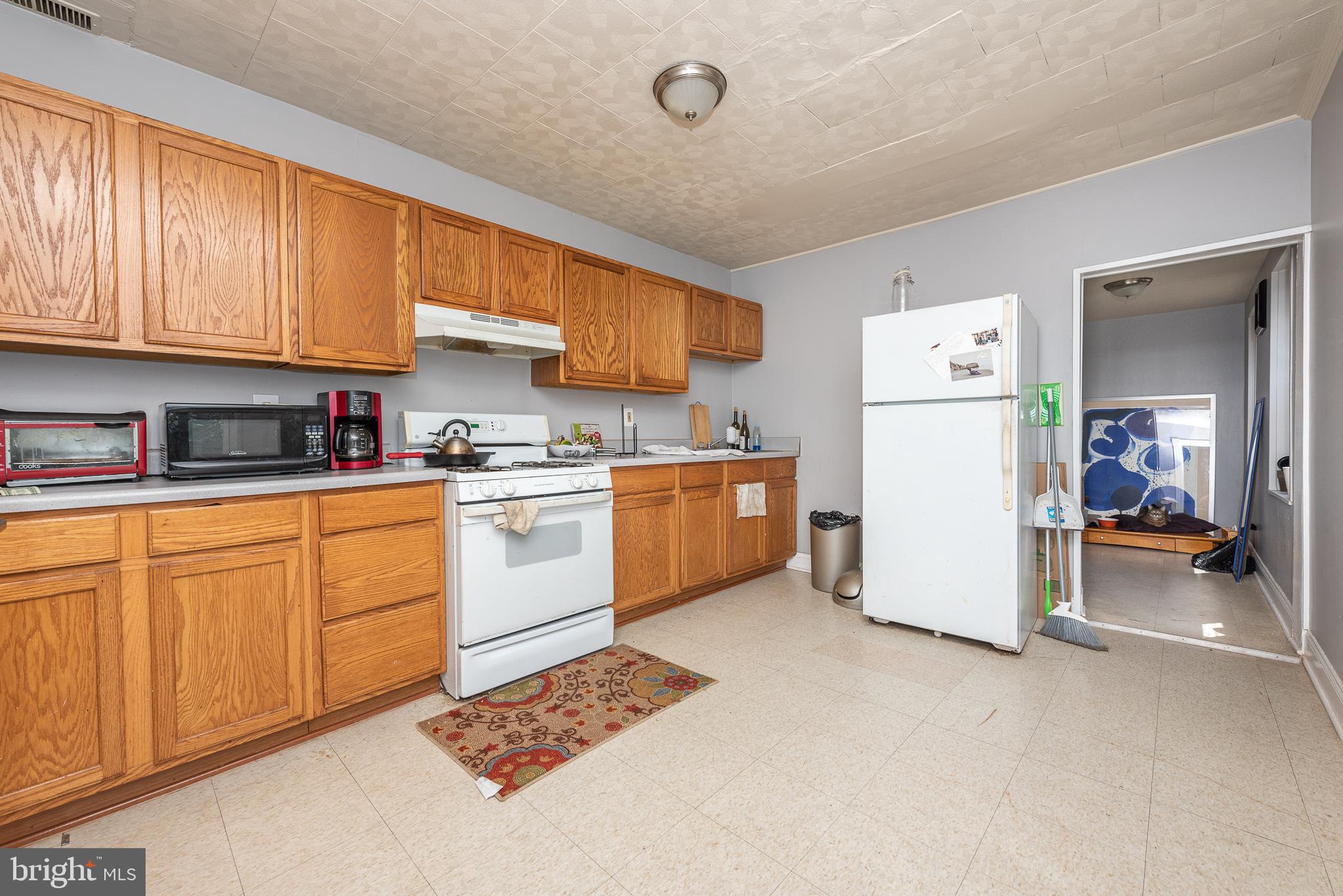 HIGHLANDTOWN - Residential Income