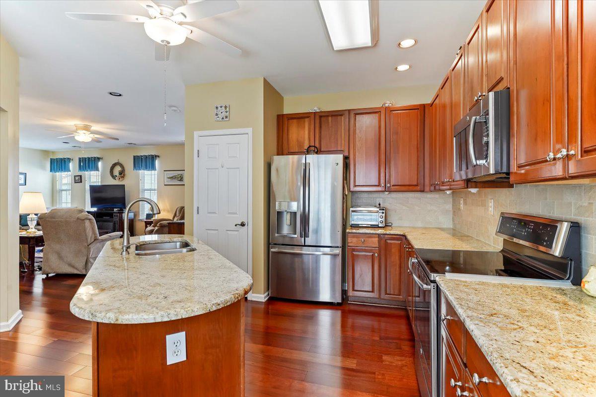 FOX HILL FARM - Residential