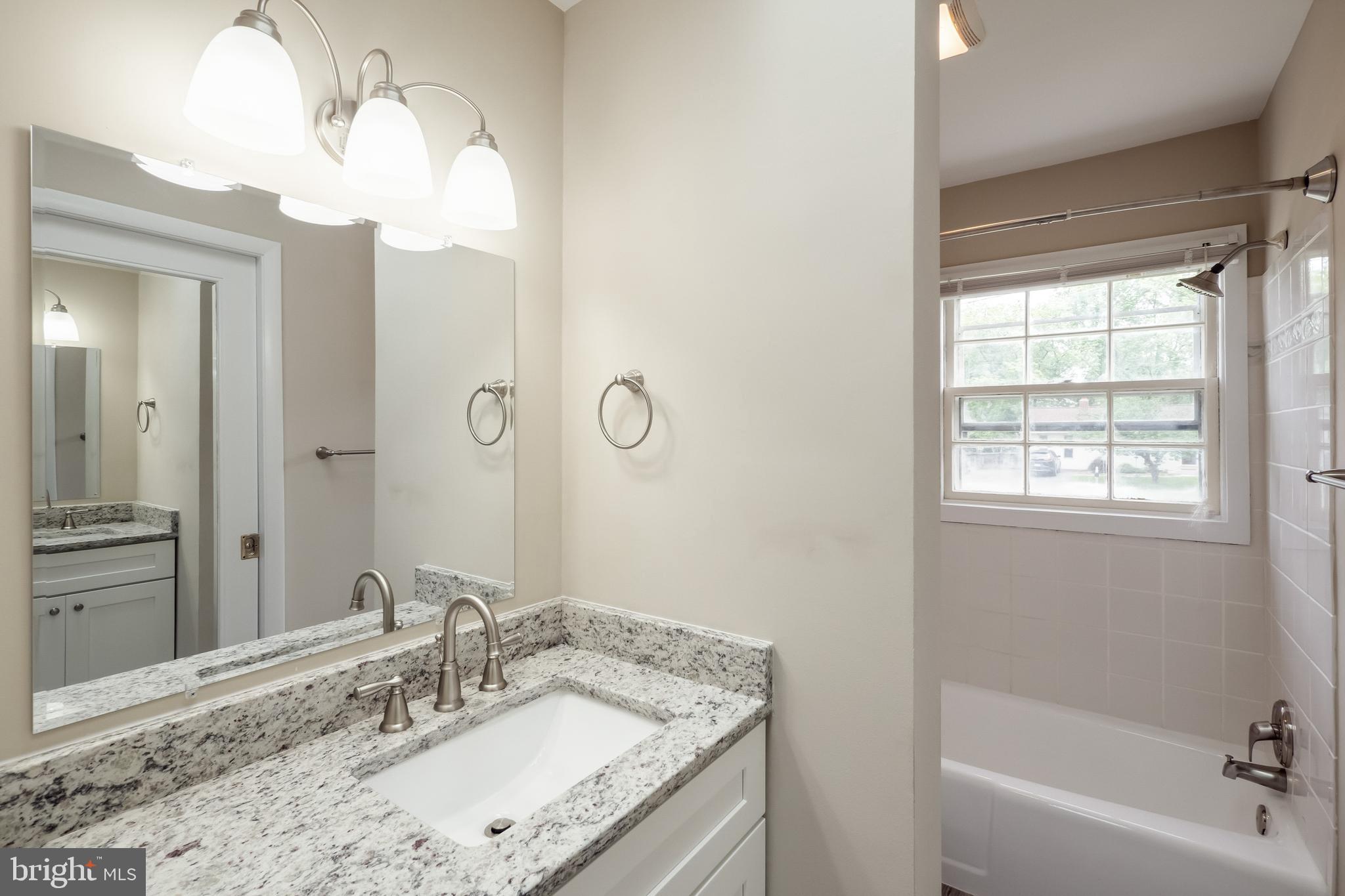 HAYFIELD FARM - Residential