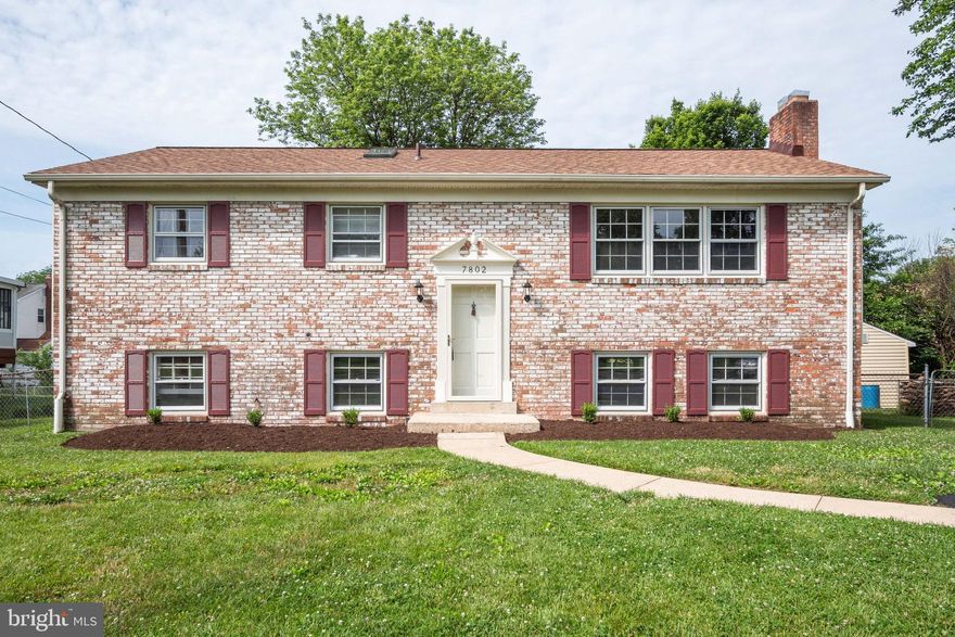 AWESOME 4BR, 2BATH, SF HOME IN MUCH SOUGHT-AFTER HAYFIELD FARM..HUGE LIVING ROOM WITH LOTS OF WINDOWS AND FIREPLACE...KITCHEN WITH GRANITE COUNTERS, WHITE CABINETS, STAINLESS APPLIANCES AND BREAKFAST BAR OPEN TO THE DINING ROOM....WALKOUT TO RELAXING DECK....HARDWOOD THROUGHOUT UPPER LEVEL.... UPDATED MASTER BATHROOM WITH NEW FIXTURES, VANITY, TOP, LIGHTING AND LUXURY VINYL PLANKING....LOWER LEVEL REC ROOM HAS FIREPLACE W/ NEW DOOR SET PLUS.....UPDATED LWR LVL BATH WITH NEW VANITY, TOP, FAUCET, LIGHTING, LVP FLOORING & FRAMELESS GLASS SHOWER DOOR...NEW ARCHITECTUAL ROO....ALL NEW LWR LEVEL CARPET, NEW PAINTING THROUGHOUT....NEW LIGHTING & DOOR HARDWARE....AC/FURNACE SYSTEM A PROFESSIONALLY SERVICED....COMES WITH 2-10 HOME WARRANTY...ON QUIET STRET JUST 5 DOORS FROM GREAT COMMUNITY POOL...ALL HAYFIELD SCHOOLS MINUTES AWAY FROM FT. BELVOIR...CLOSE TO SHOPPING & FAIRFAX COUNTY PARKS....EASY ACCESS TO 3 METRO STATIONS....NOW IS YOUR CHANCE TO LIVE IN WHAT WAS PART OF WASHINGTON'S MT. VERNON....AVAIL 4 JUNE...HURRY!