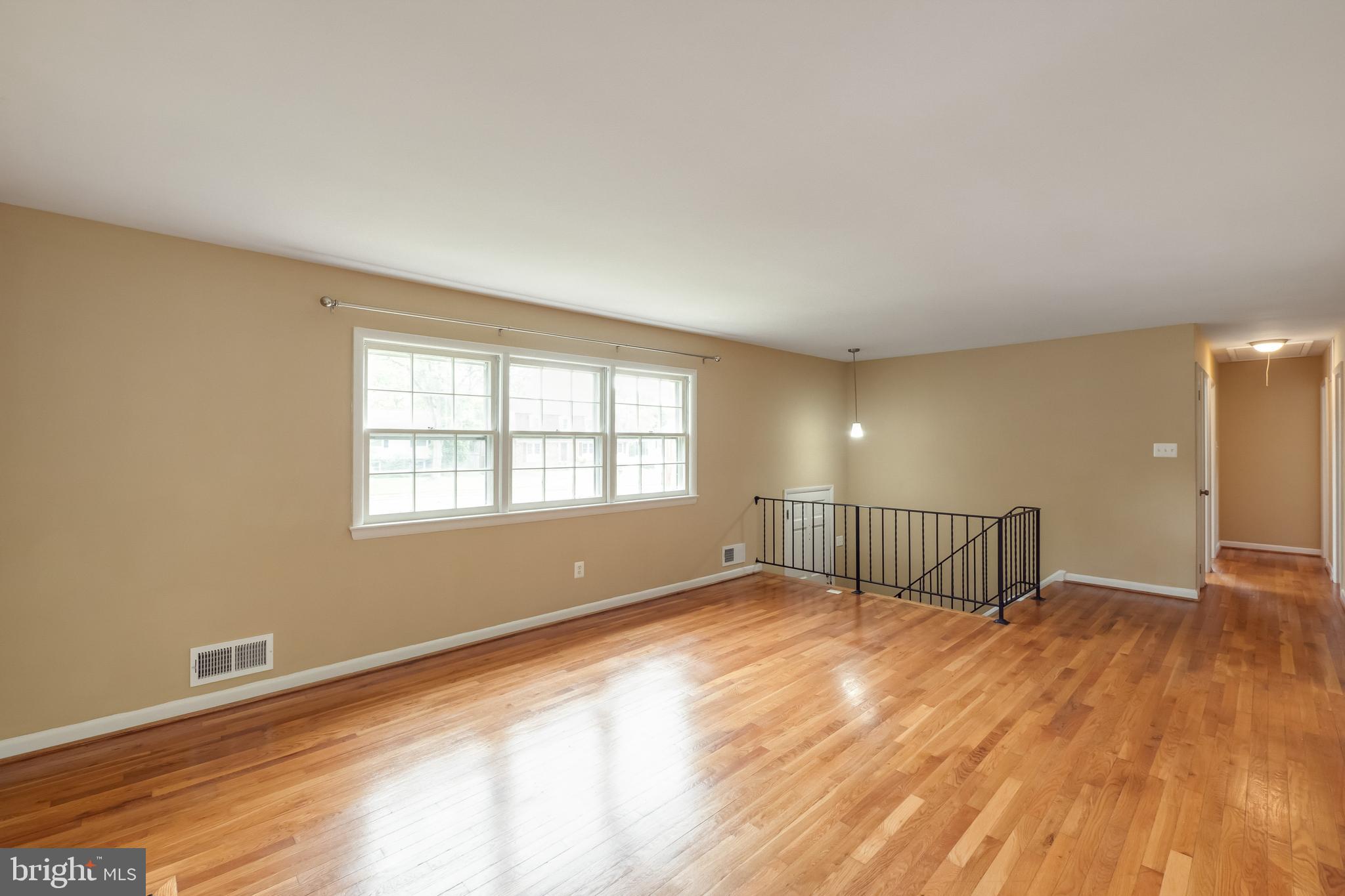 HAYFIELD FARM - Residential