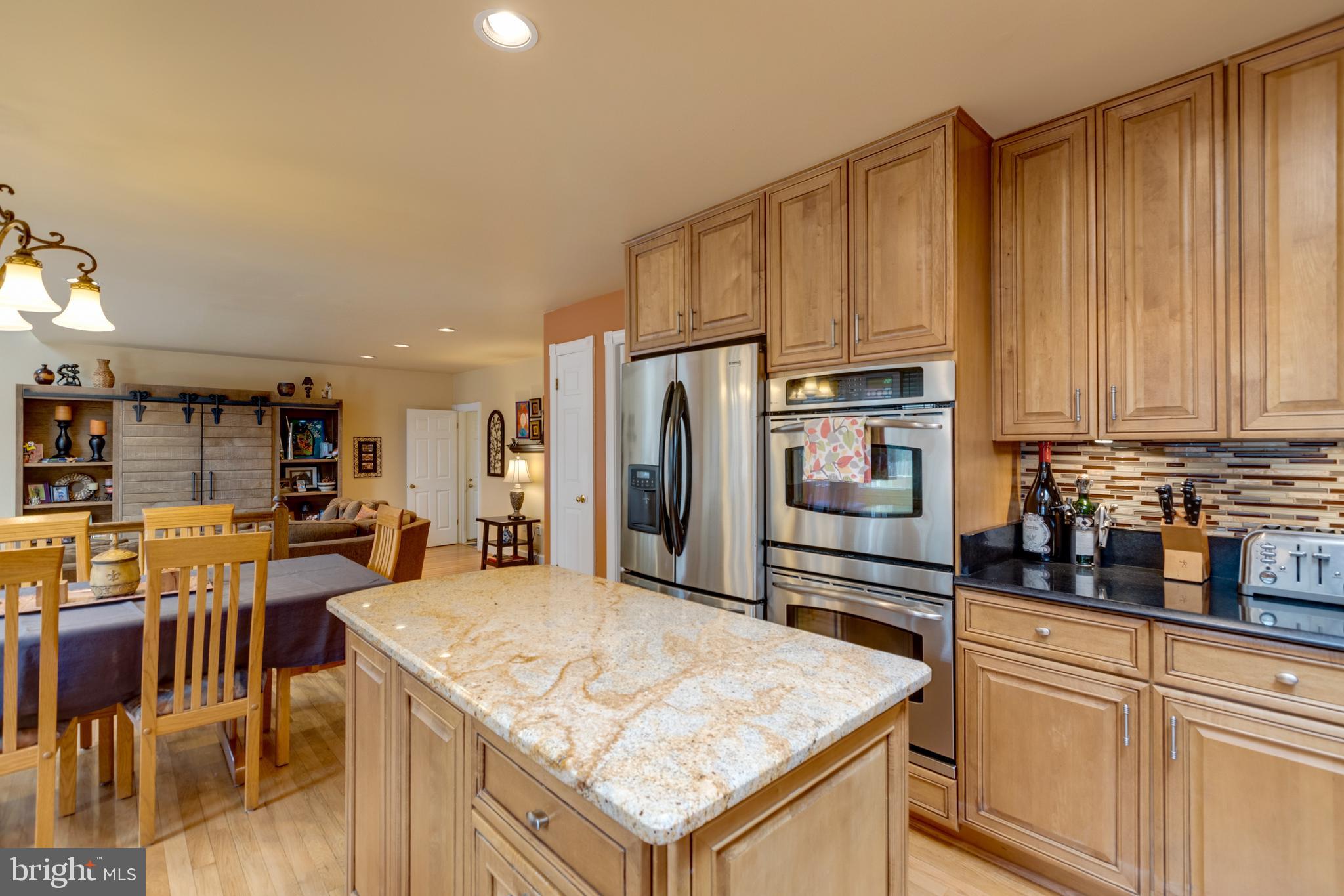 SUTTON WOODS - Residential