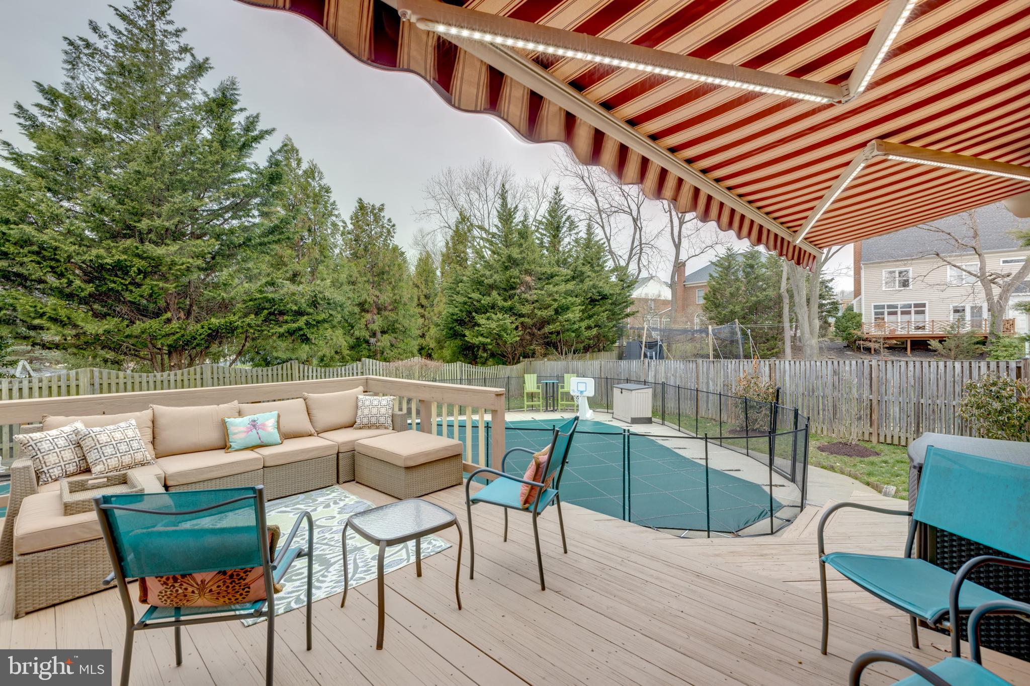 SUTTON WOODS - Residential