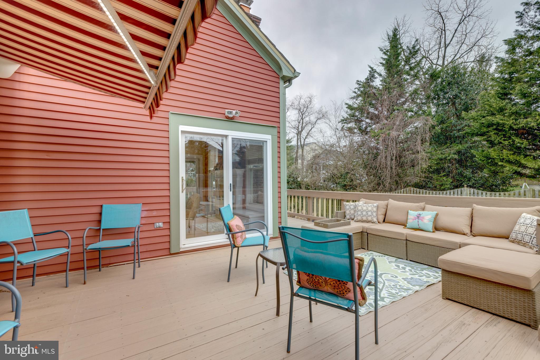 SUTTON WOODS - Residential