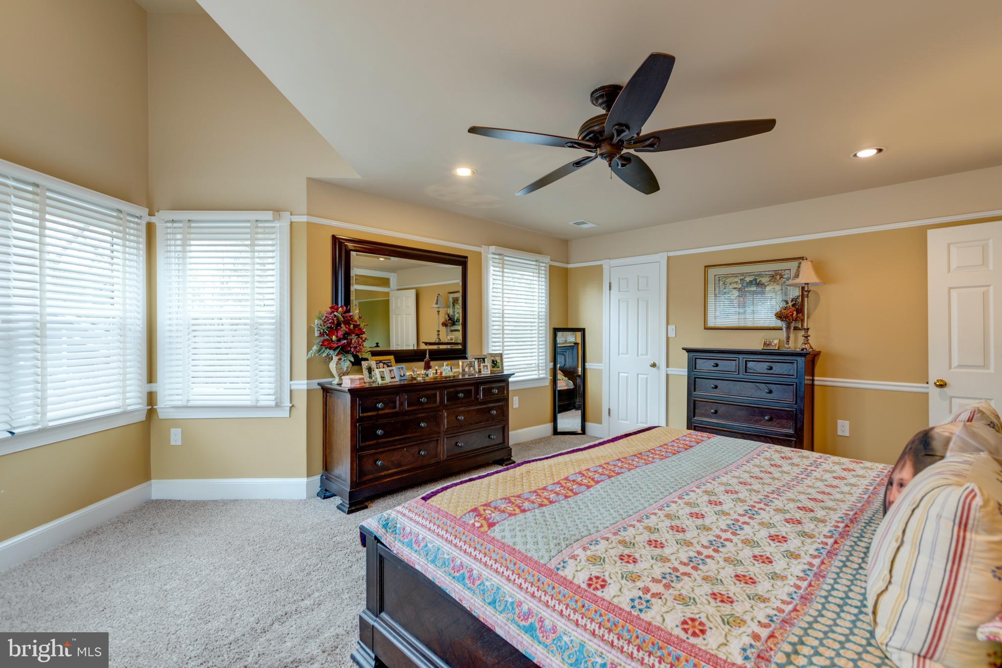 SUTTON WOODS - Residential