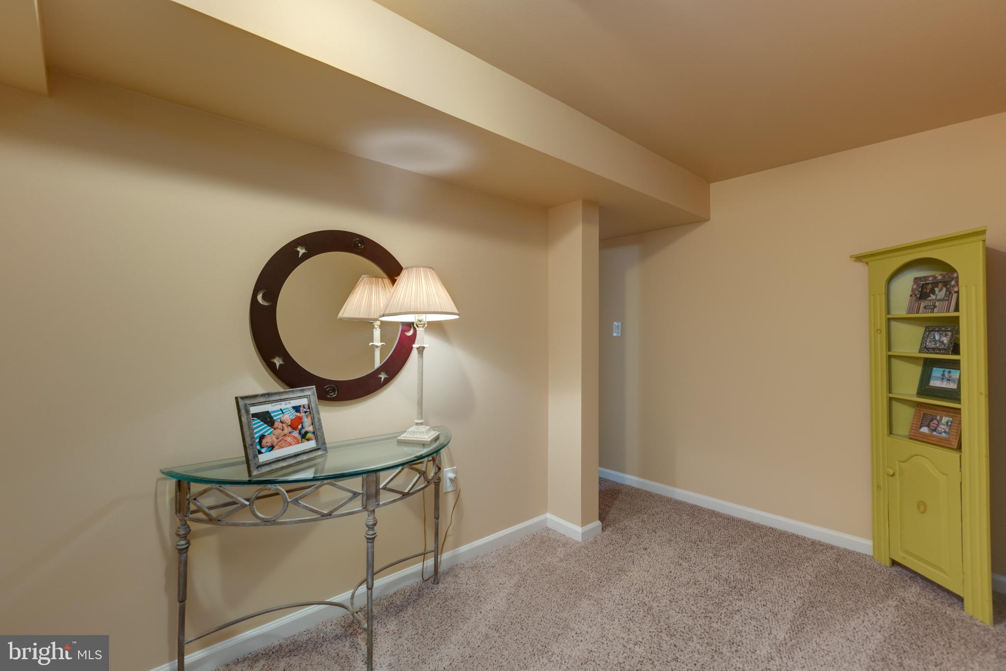 SUTTON WOODS - Residential