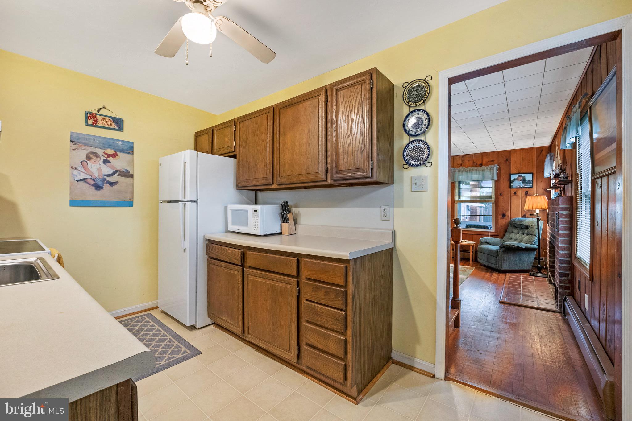 SHOREHAM BEACH - Residential