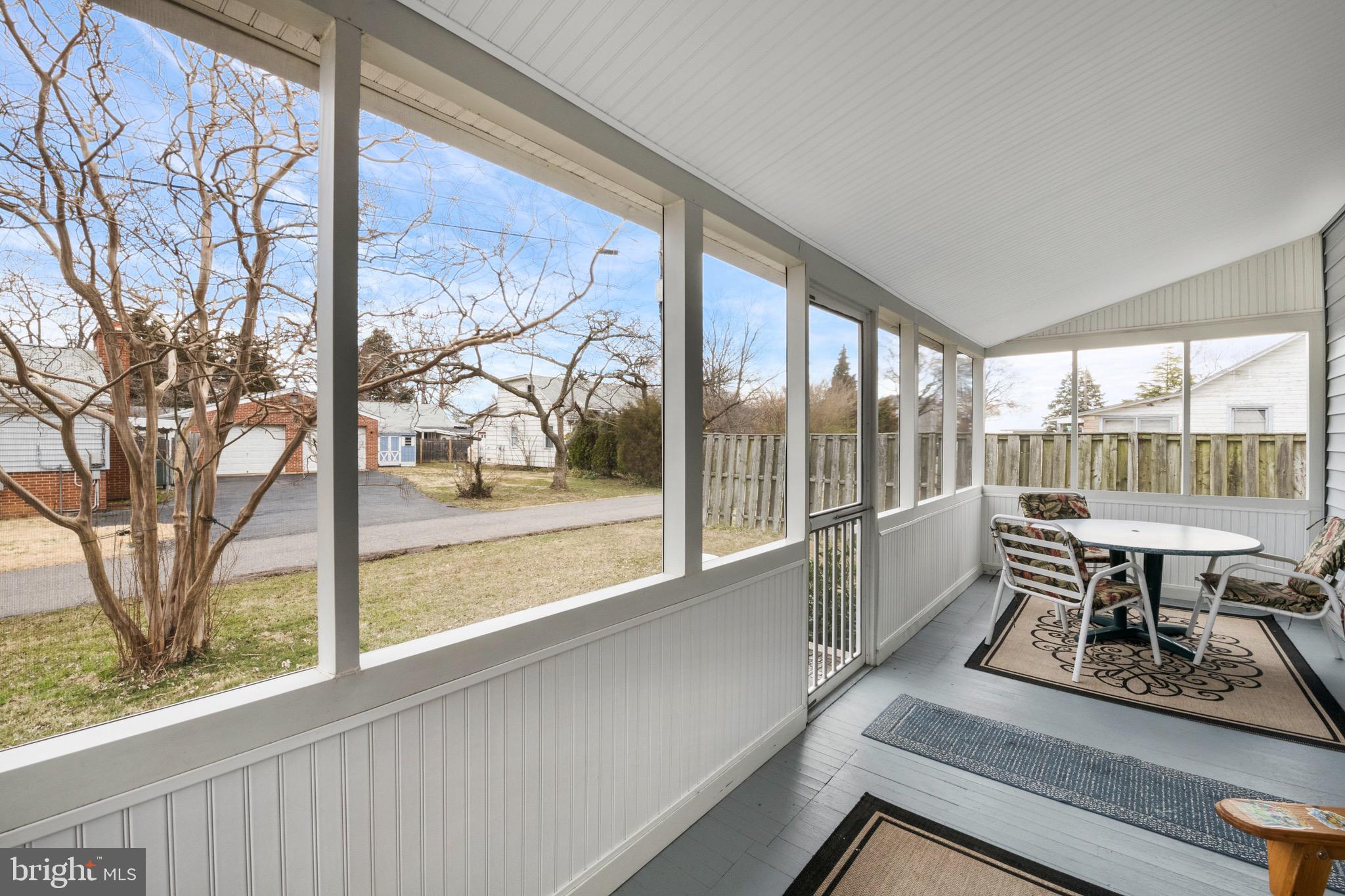 SHOREHAM BEACH - Residential