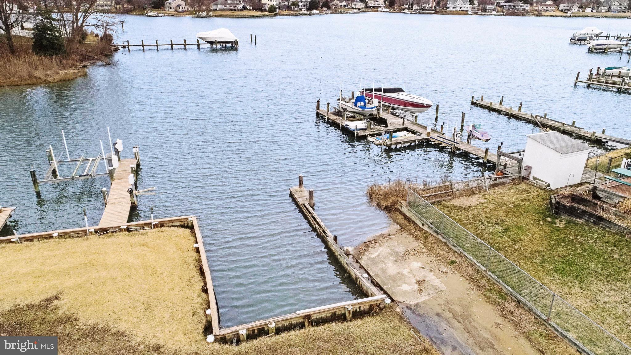 SHOREHAM BEACH - Residential