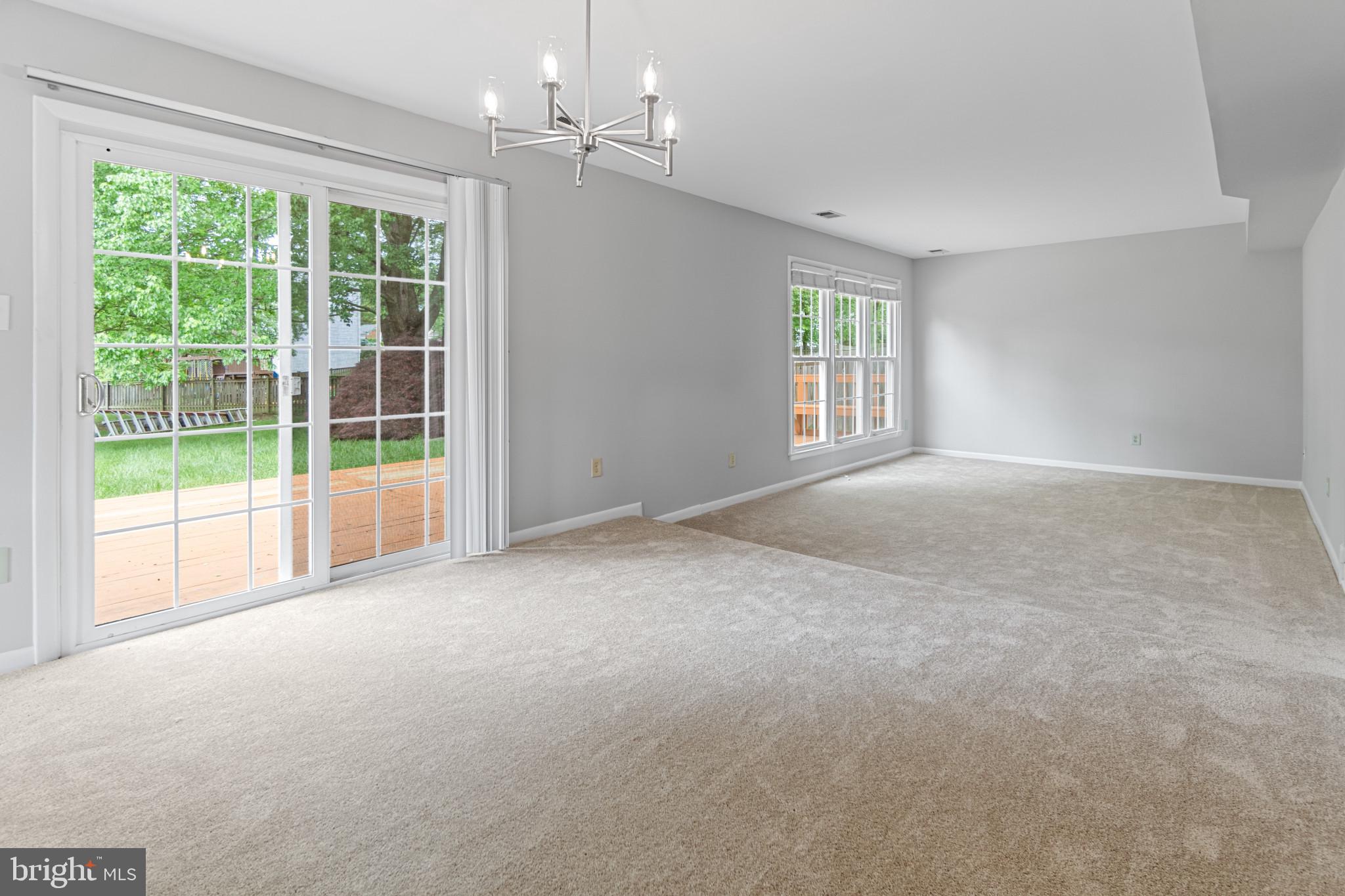 KINGSTON CHASE - Residential Lease