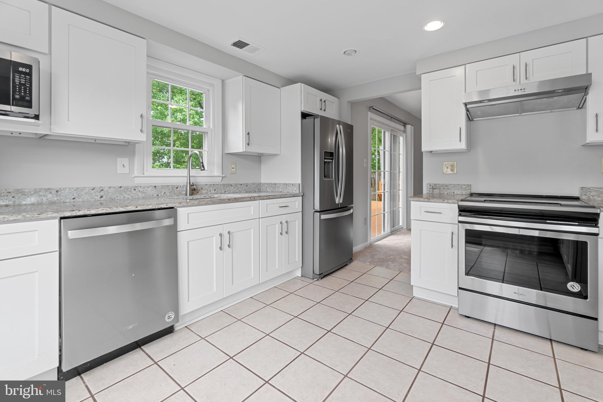 KINGSTON CHASE - Residential Lease