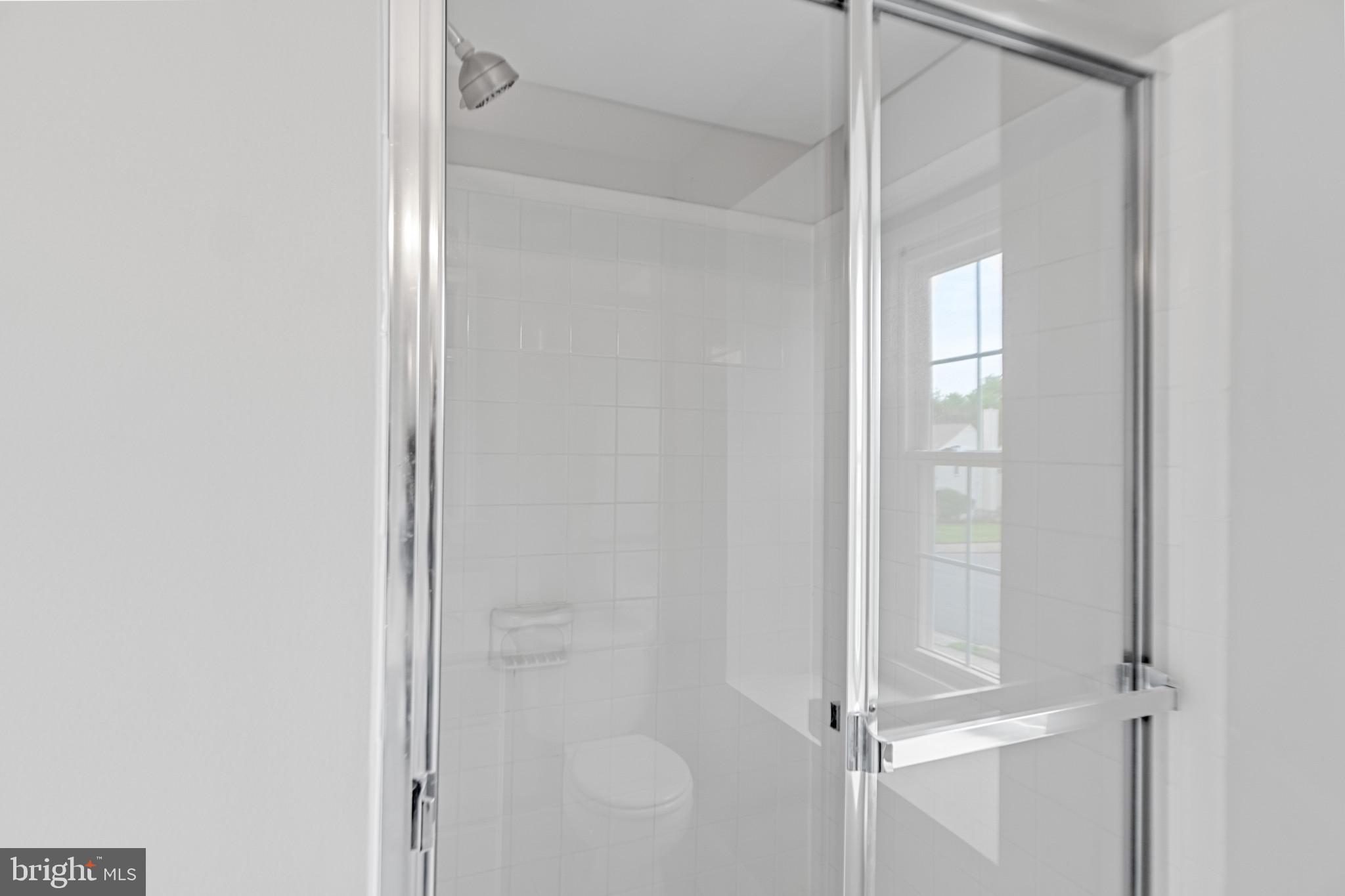 KINGSTON CHASE - Residential Lease