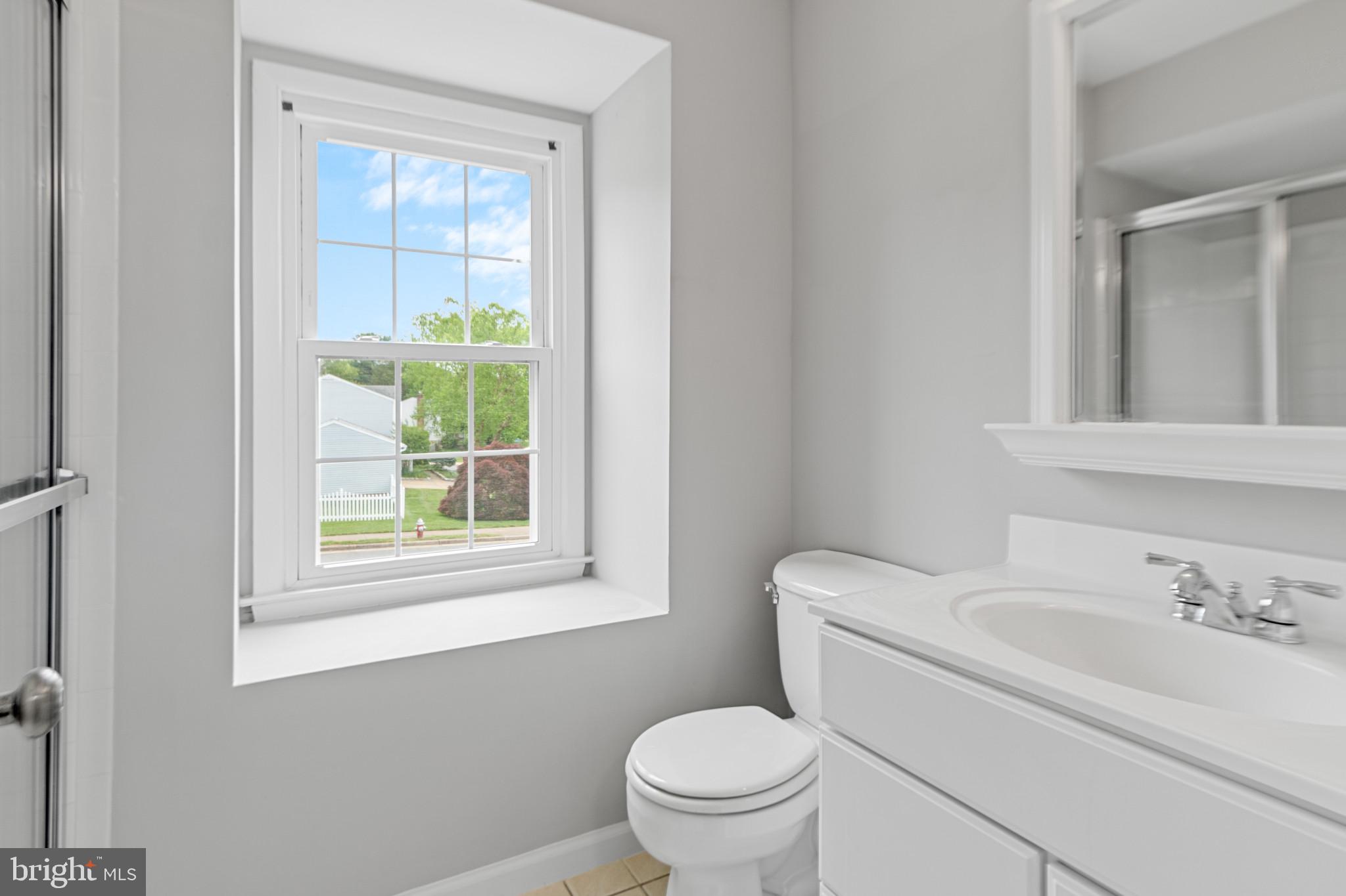 KINGSTON CHASE - Residential Lease