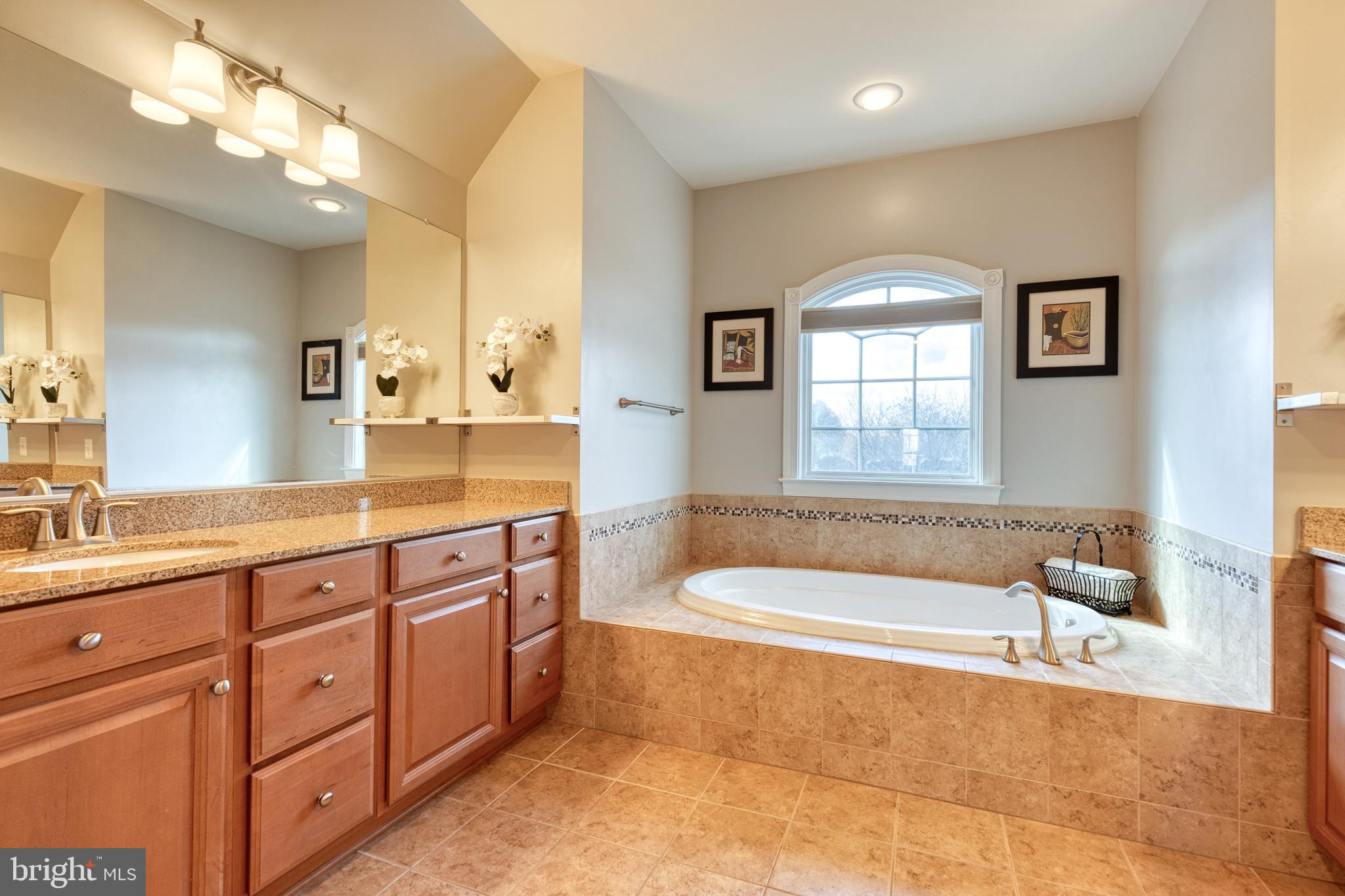 THE WARFIELDS II - Residential