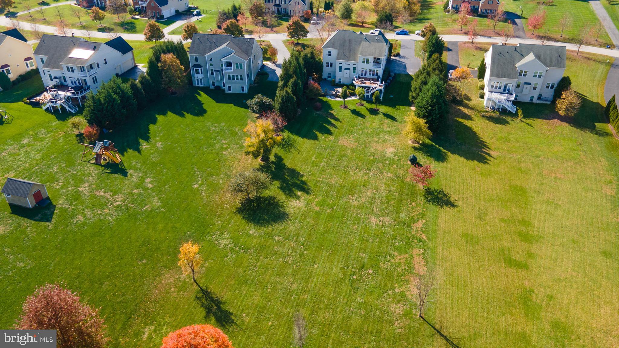 THE WARFIELDS II - Residential