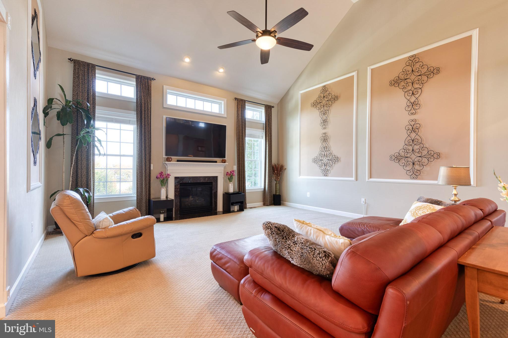 THE WARFIELDS II - Residential