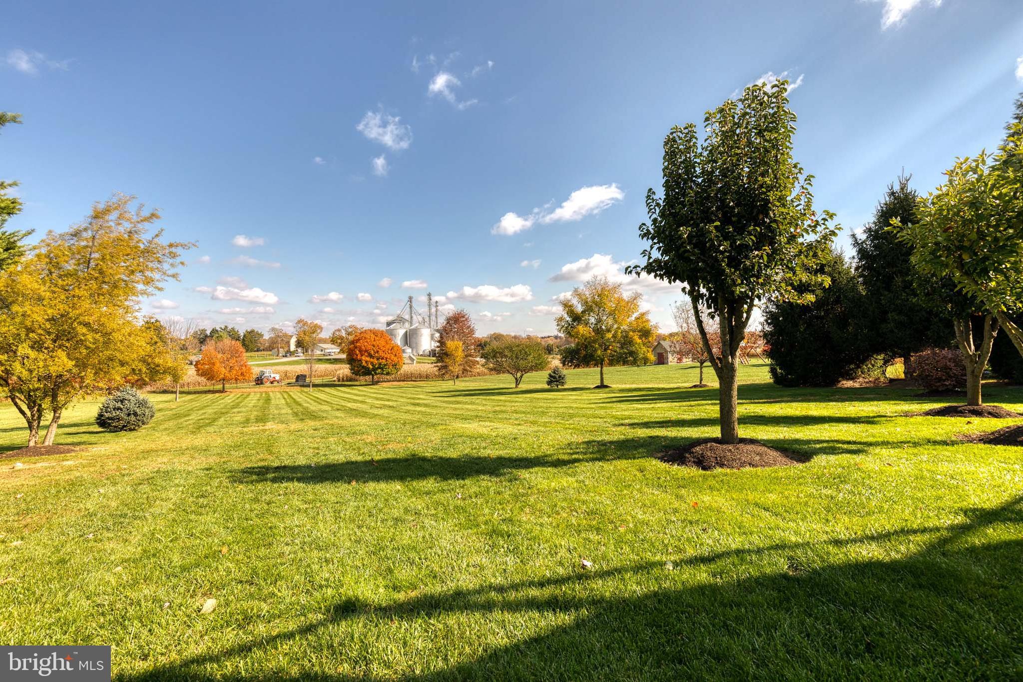 THE WARFIELDS II - Residential