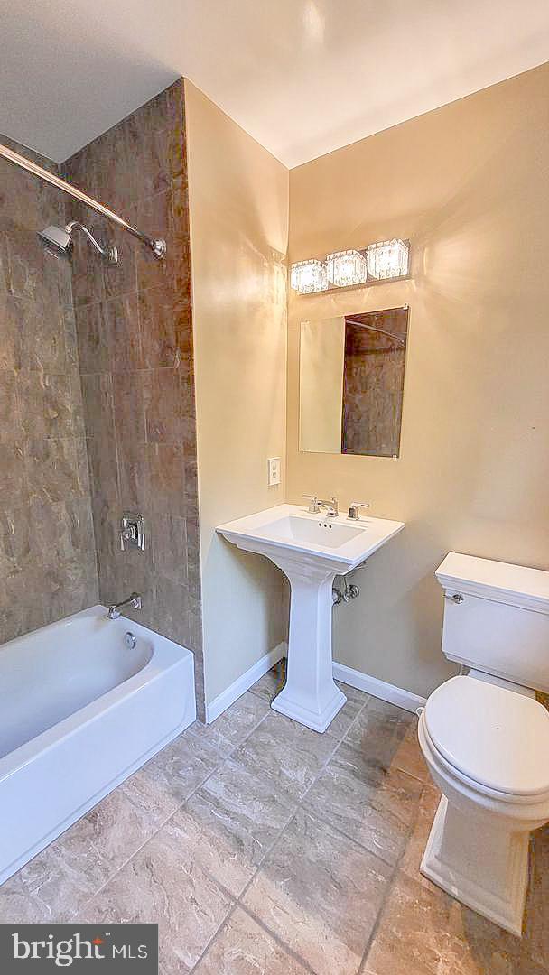 HOME ACRES - Residential Lease